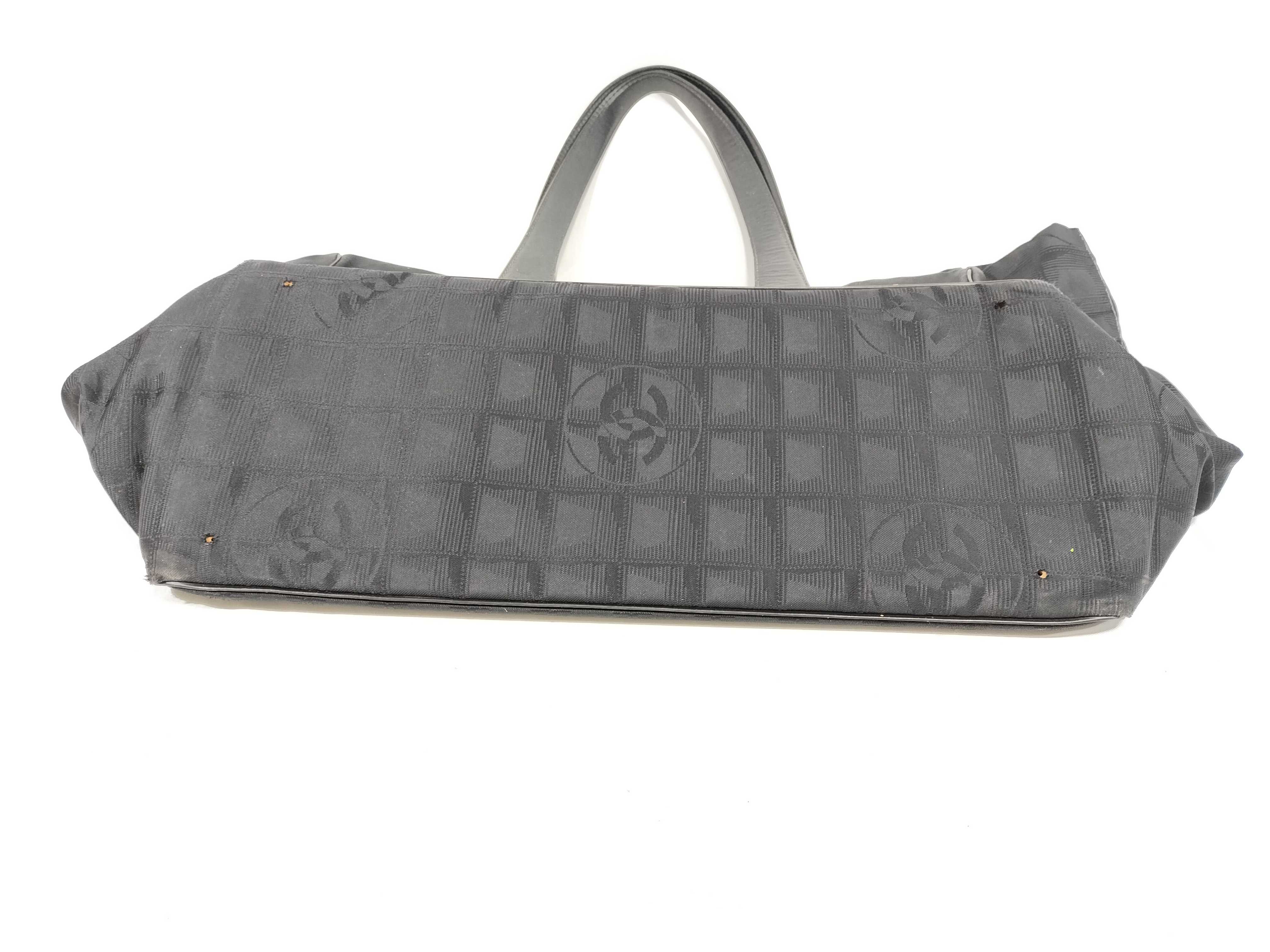 New Travel Handbag — view 8