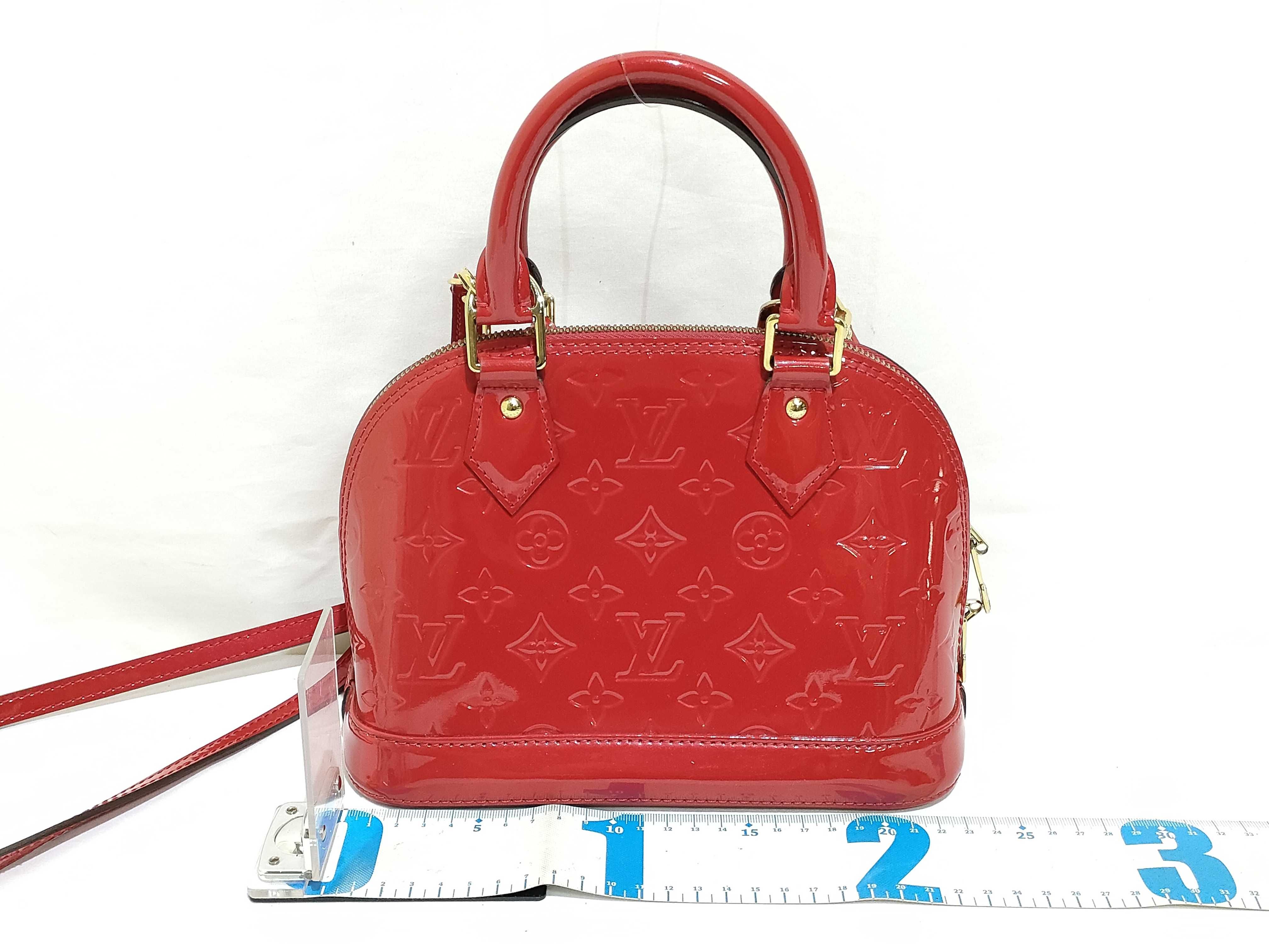 Vernis Alma BB Pomme d'Amour M91606 Handbag with Strap, Clochette, Key, and Padlock FL3115 — view 2