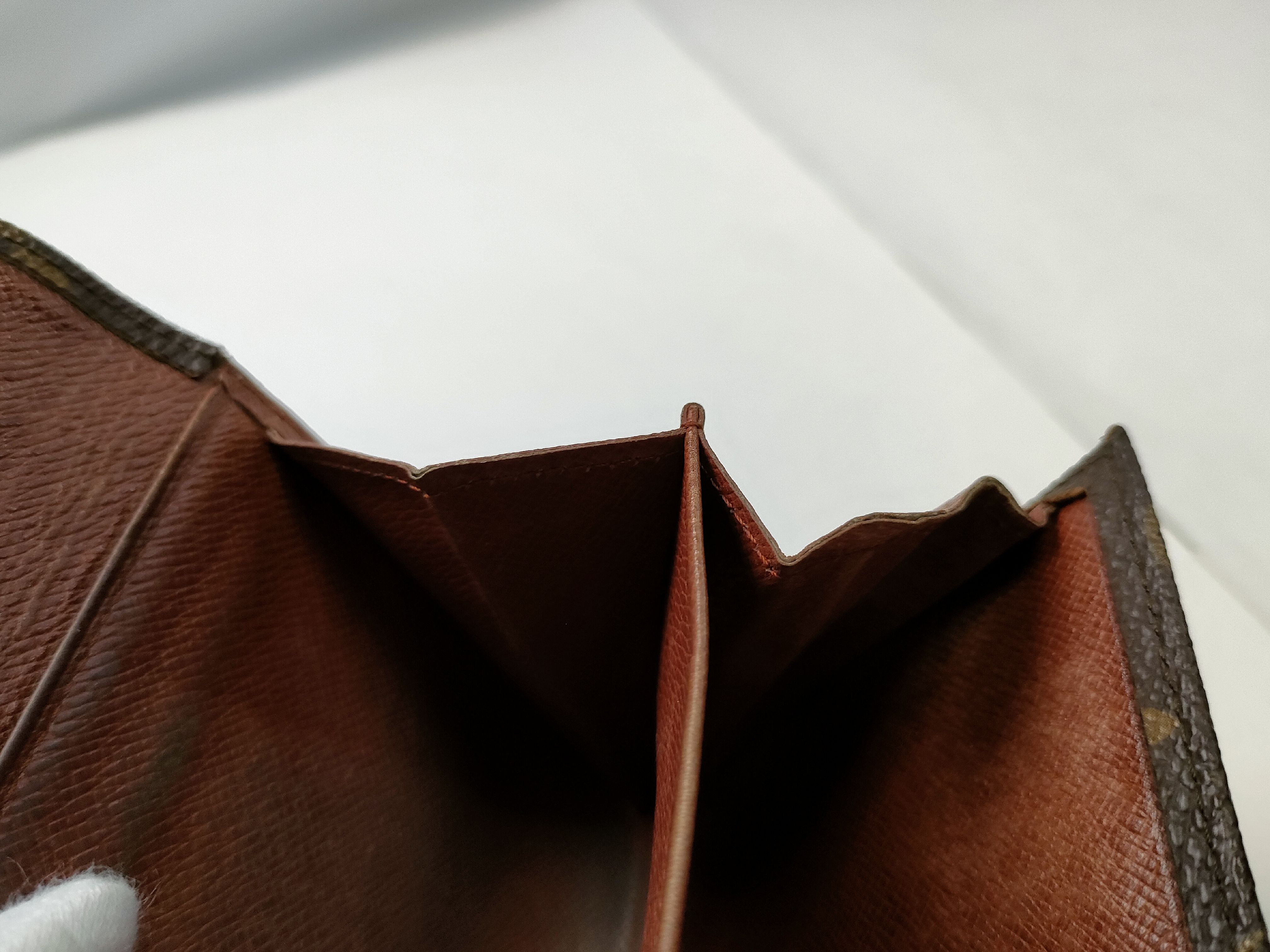 Monogram Portemonnaie Cartes Crédit Vintage Wallet — view 13