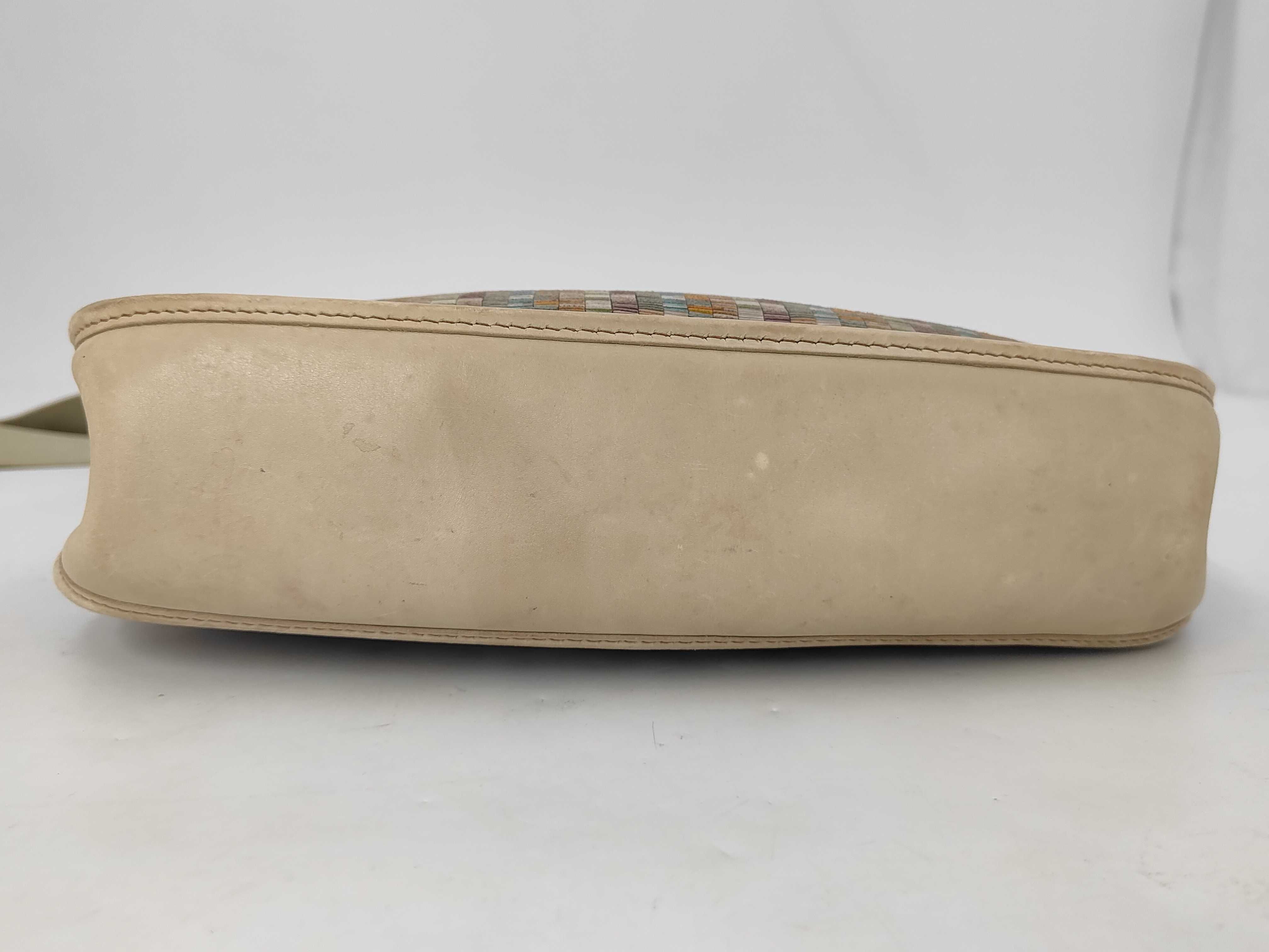 Evelyne Vibrato Shoulder Bag — view 4
