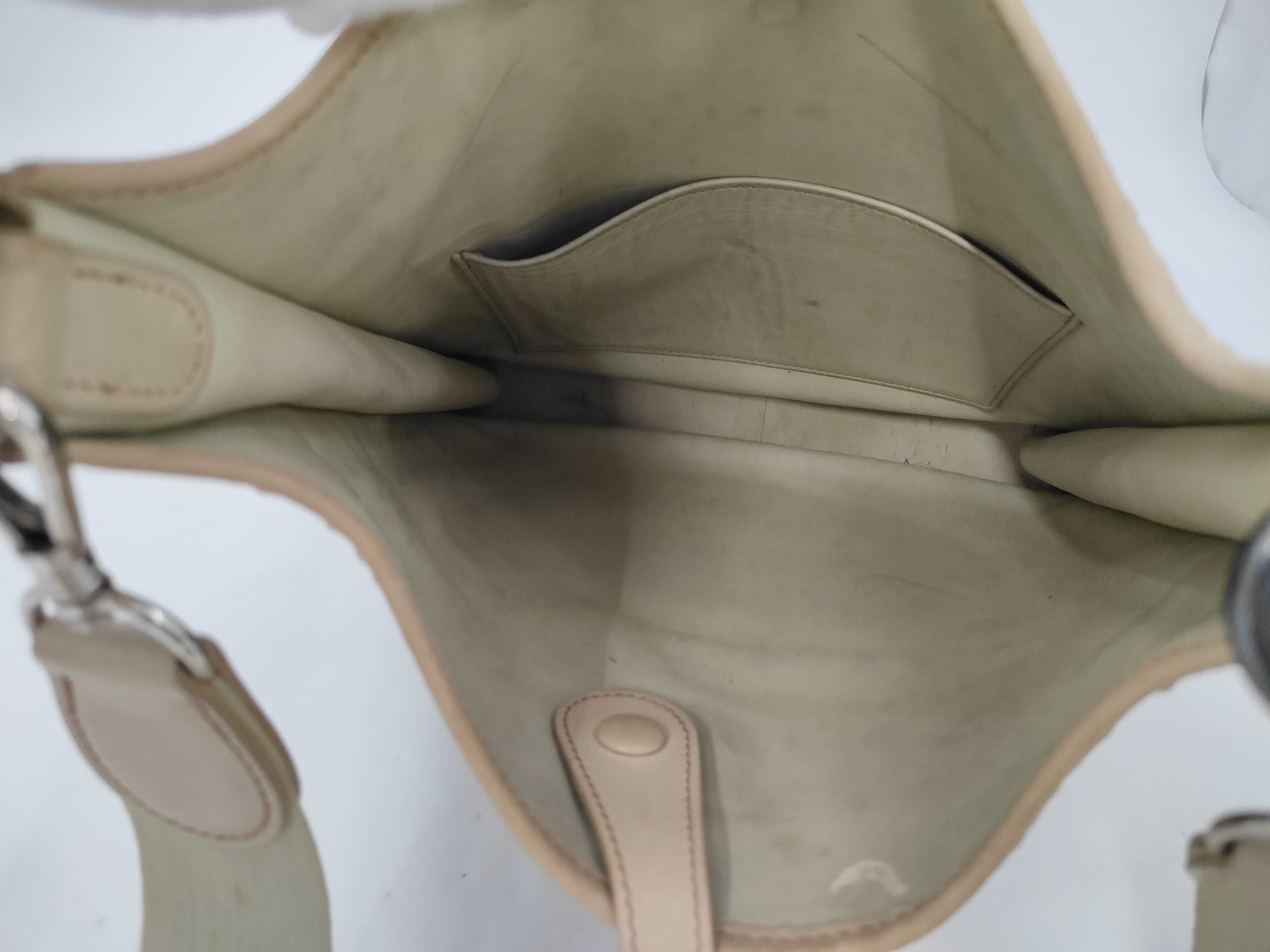 Evelyne Vibrato Shoulder Bag — view 9
