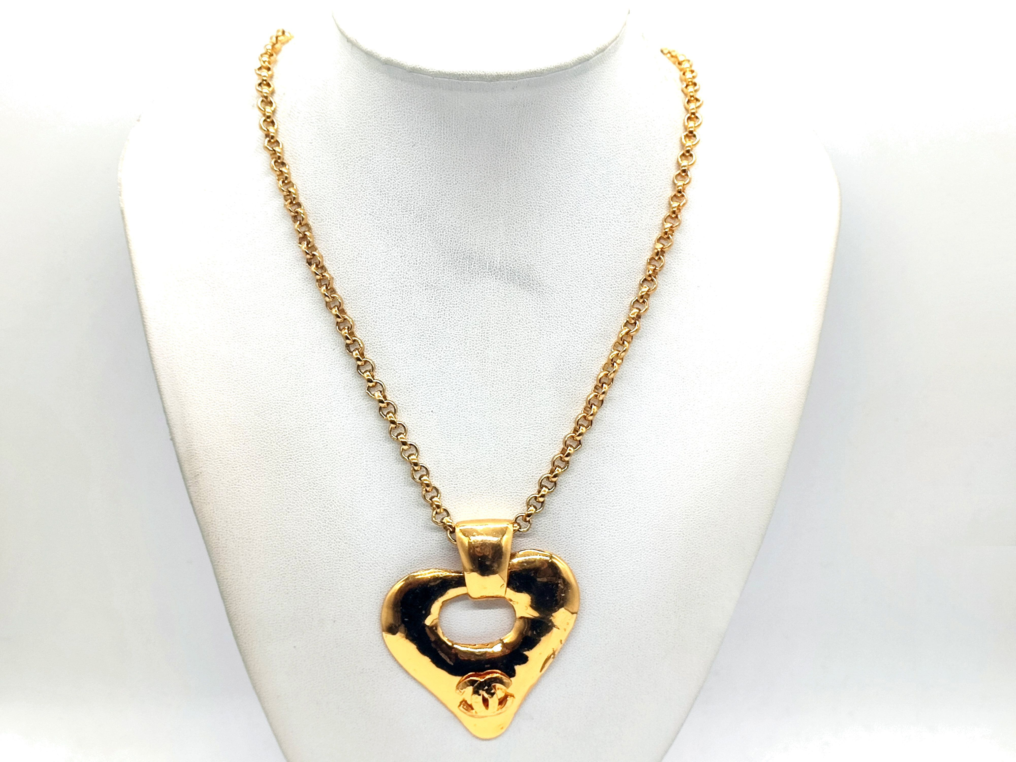 Big Coco Mark Heart Necklace 93P Necklace