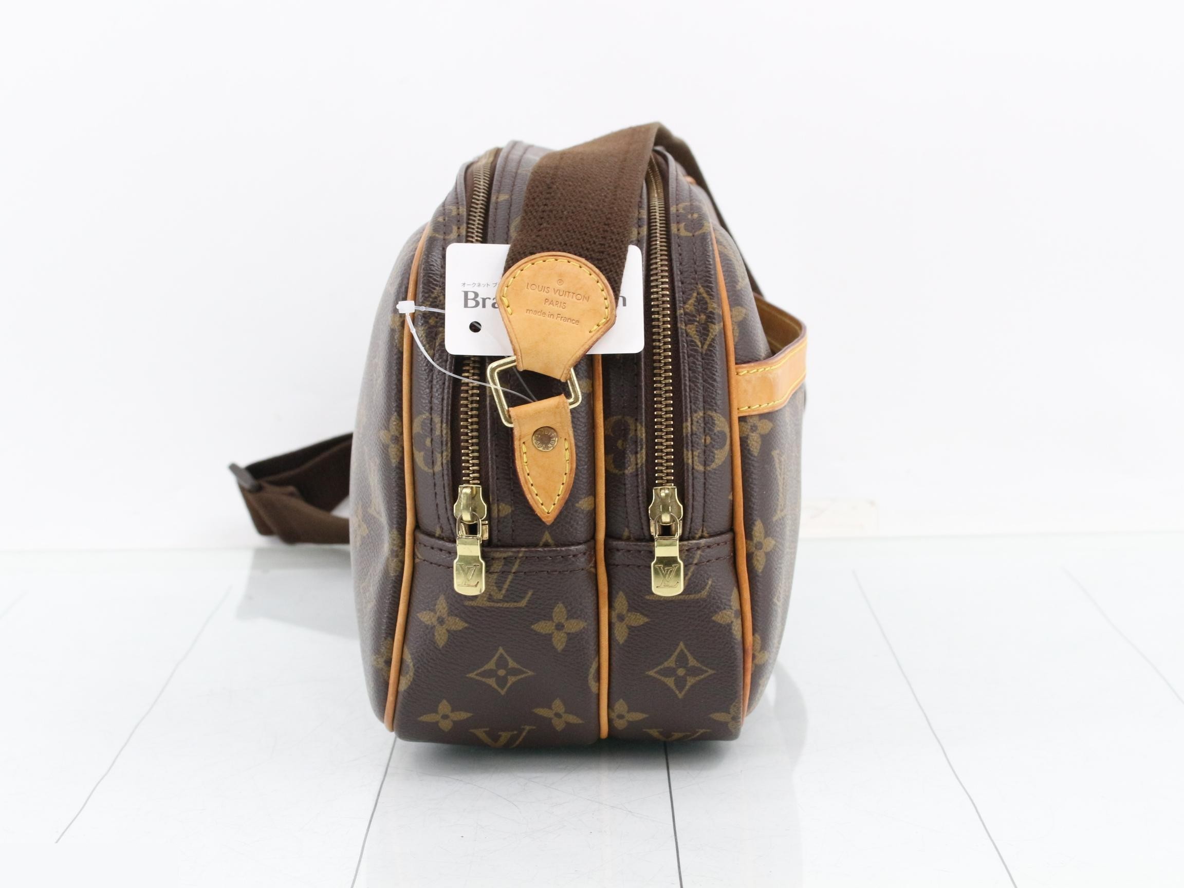 Reporter PM M45254 Monogram Shoulder Bag with Dust Bag — view 4