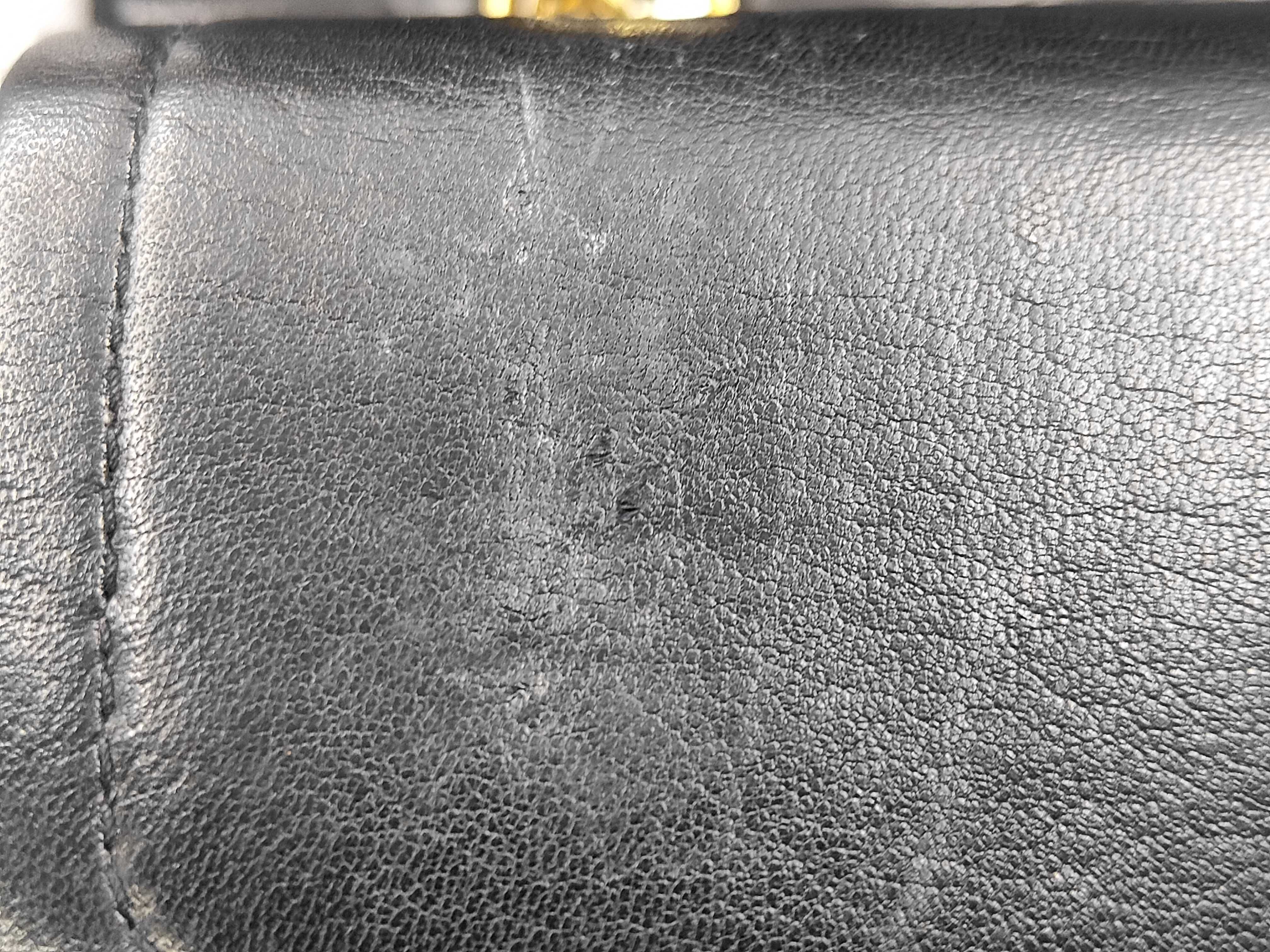 Matelassé 25 Lambskin Double Flap Double Chain Shoulder Bag — view 13