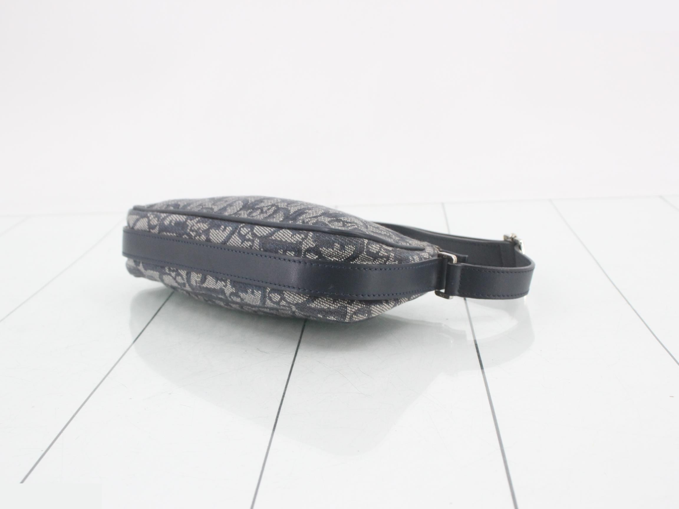 Trotter Shoulder Bag with D Charm — view 6
