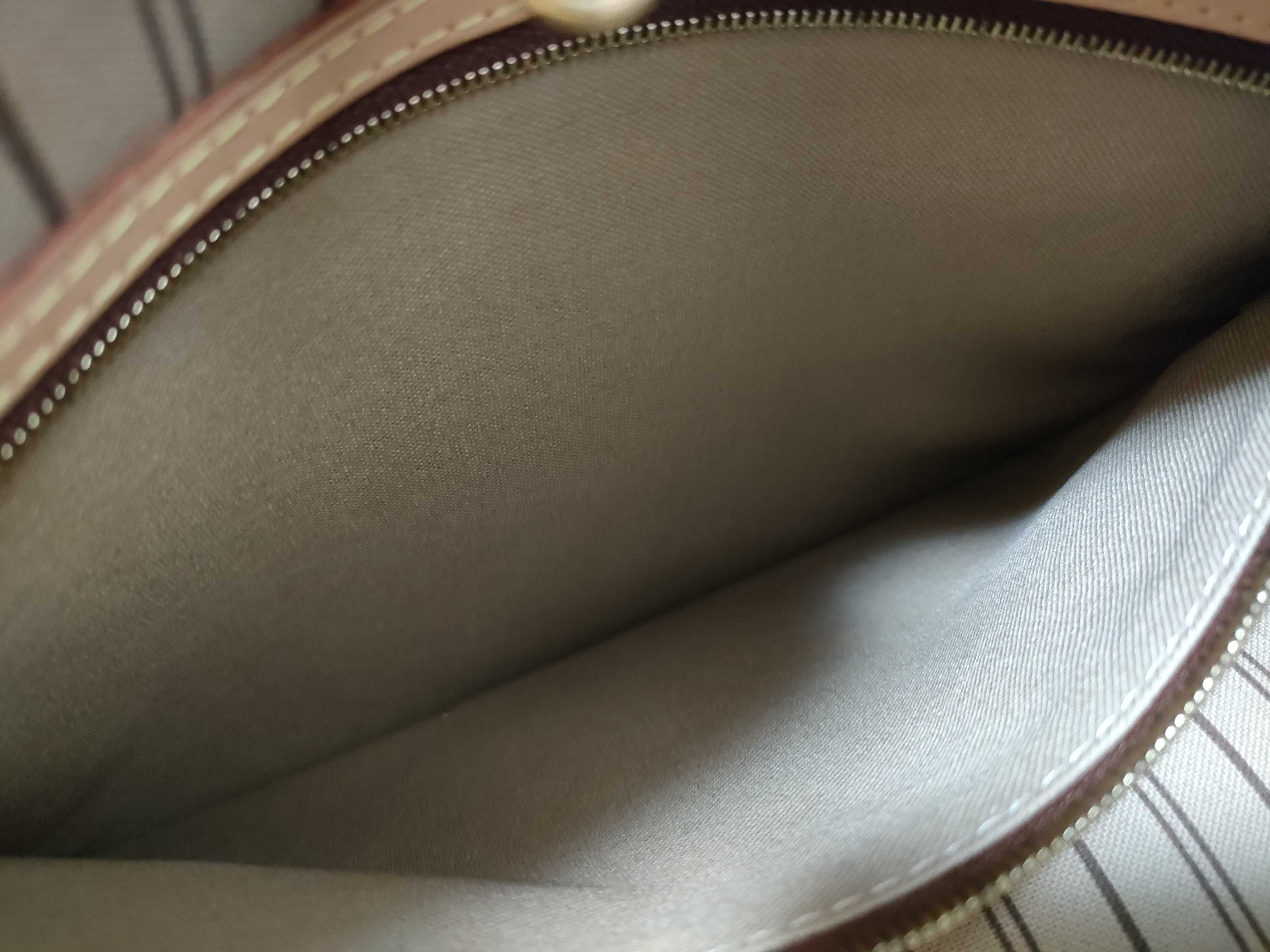 Monogram Louis Vuitton Delightful PM Tote Bag — view 11