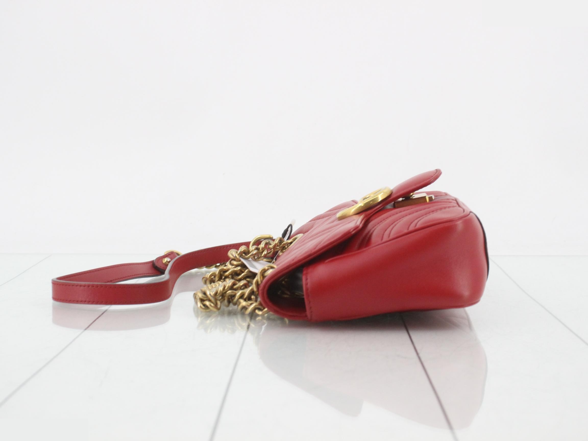 GG Marmont Red Shoulder Bag — view 4
