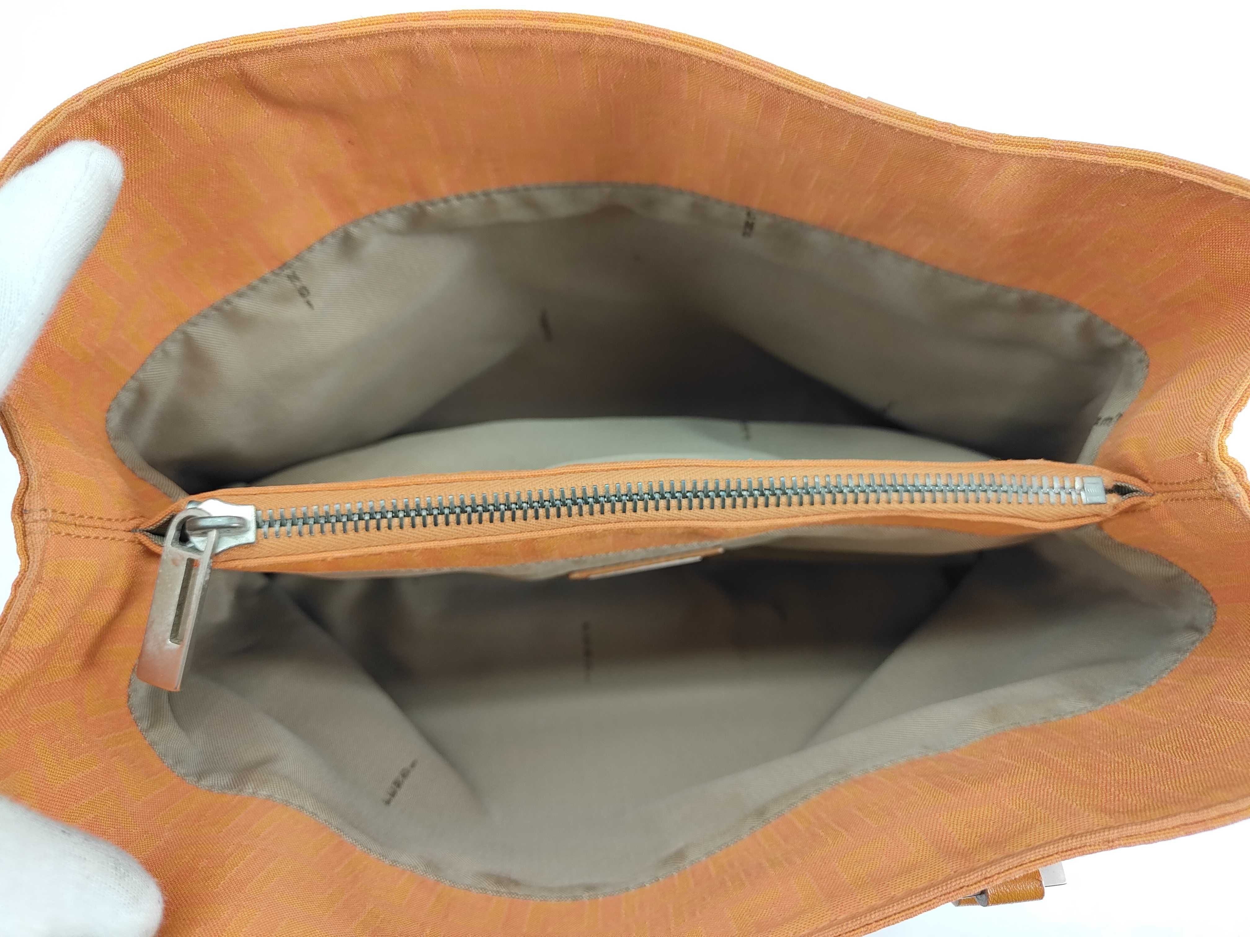 Zucca canvas and leather tote bag, orange, with tears. — view 9