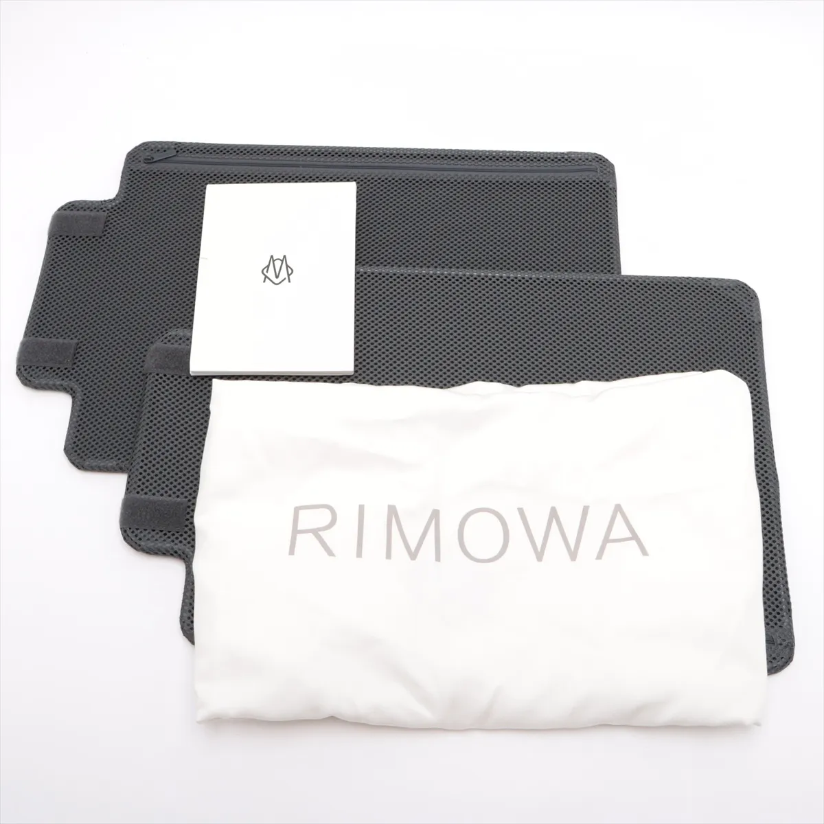 [Individually packaged] Rimowa Check-in M Aluminum Carry-on Suitcase, Black, PIN code 0000000 — view 13
