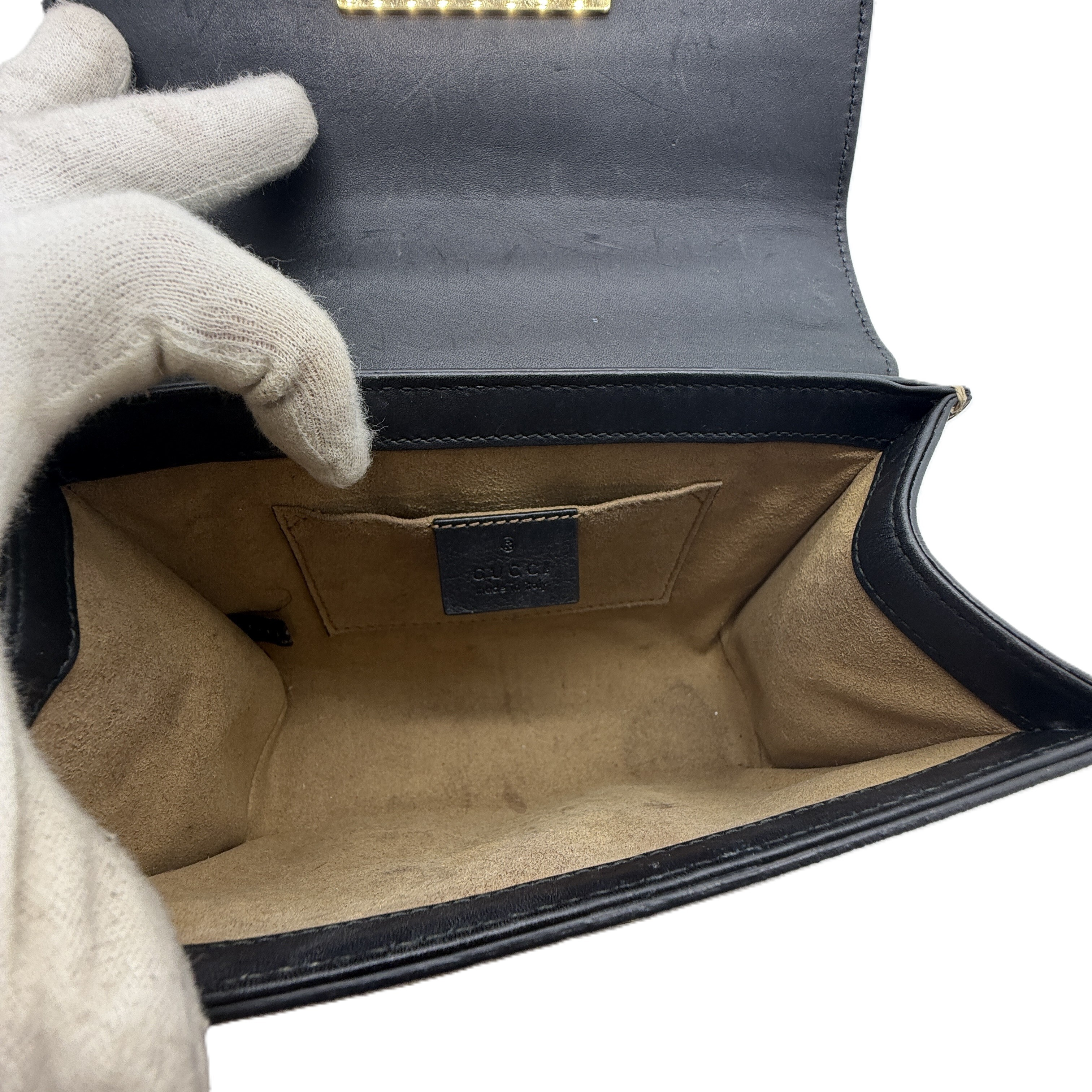 GG Supreme Padlock Chain Shoulder Bag — view 11