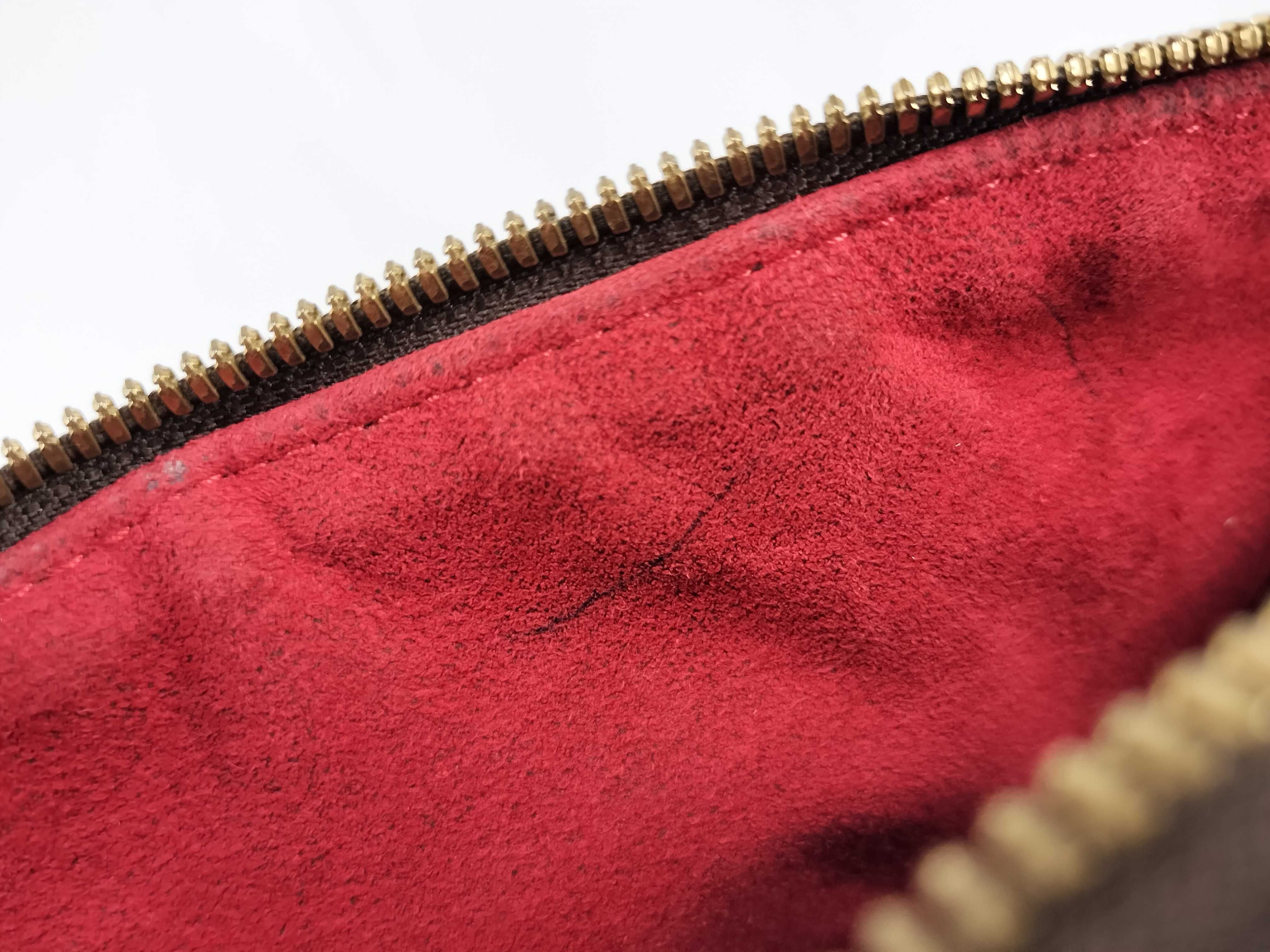 Damier Louis Vuitton Berkeley Handbag Damier Ebene Handbag — view 14