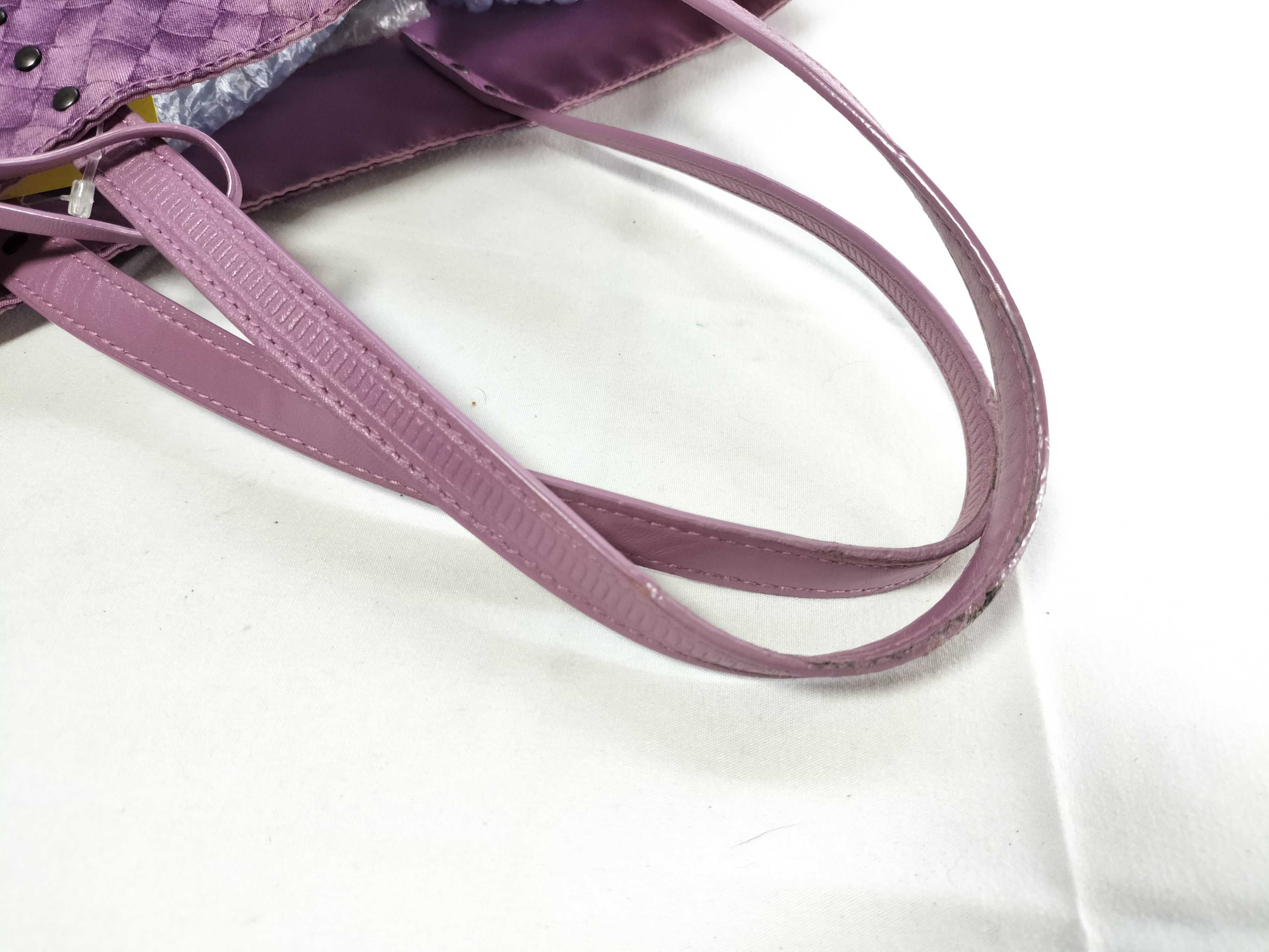 Intrecciato Illusion Nylon Tote Bag (Pink) — view 3