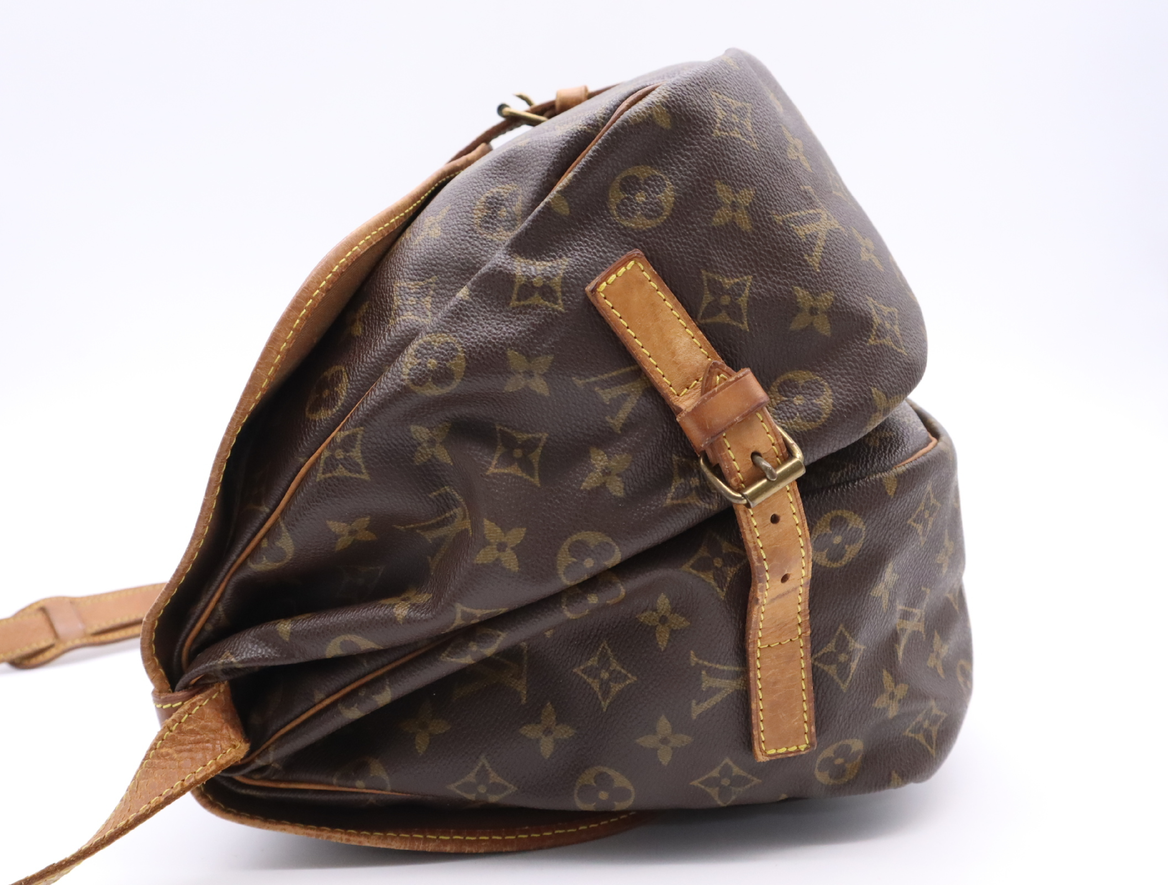 M42254 Monogram Saumur 35 Shoulder Bag — view 3