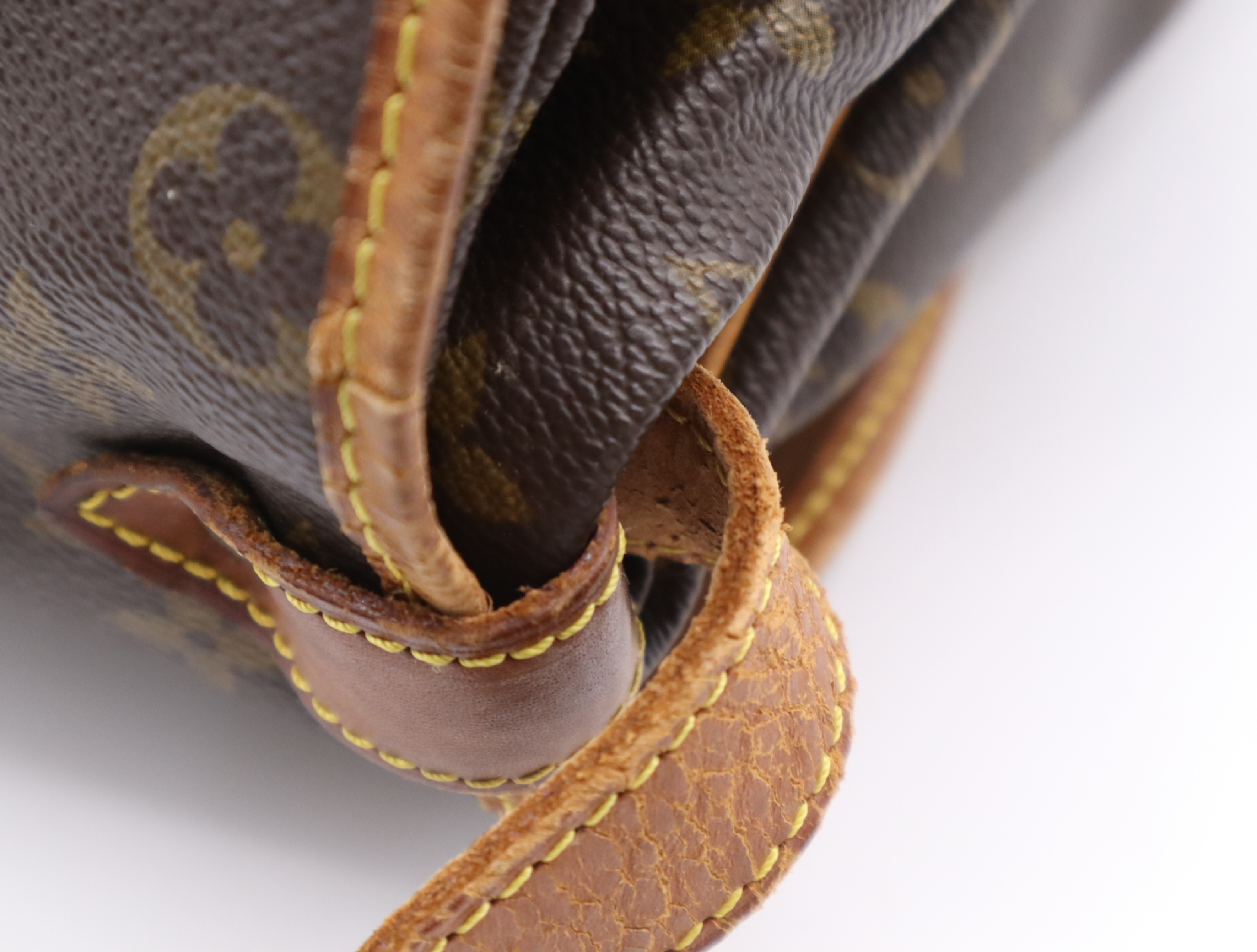 M42254 Monogram Saumur 35 Shoulder Bag — view 9