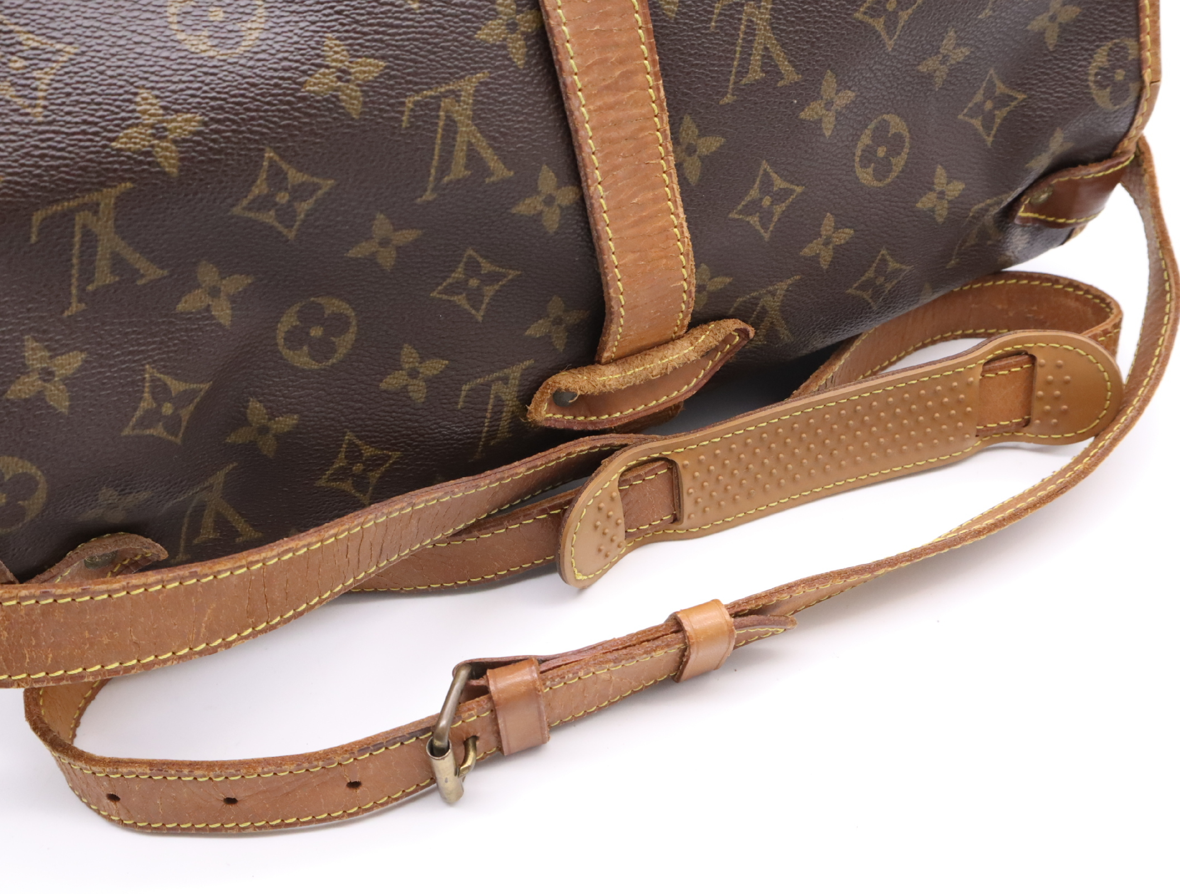 M42254 Monogram Saumur 35 Shoulder Bag — view 10