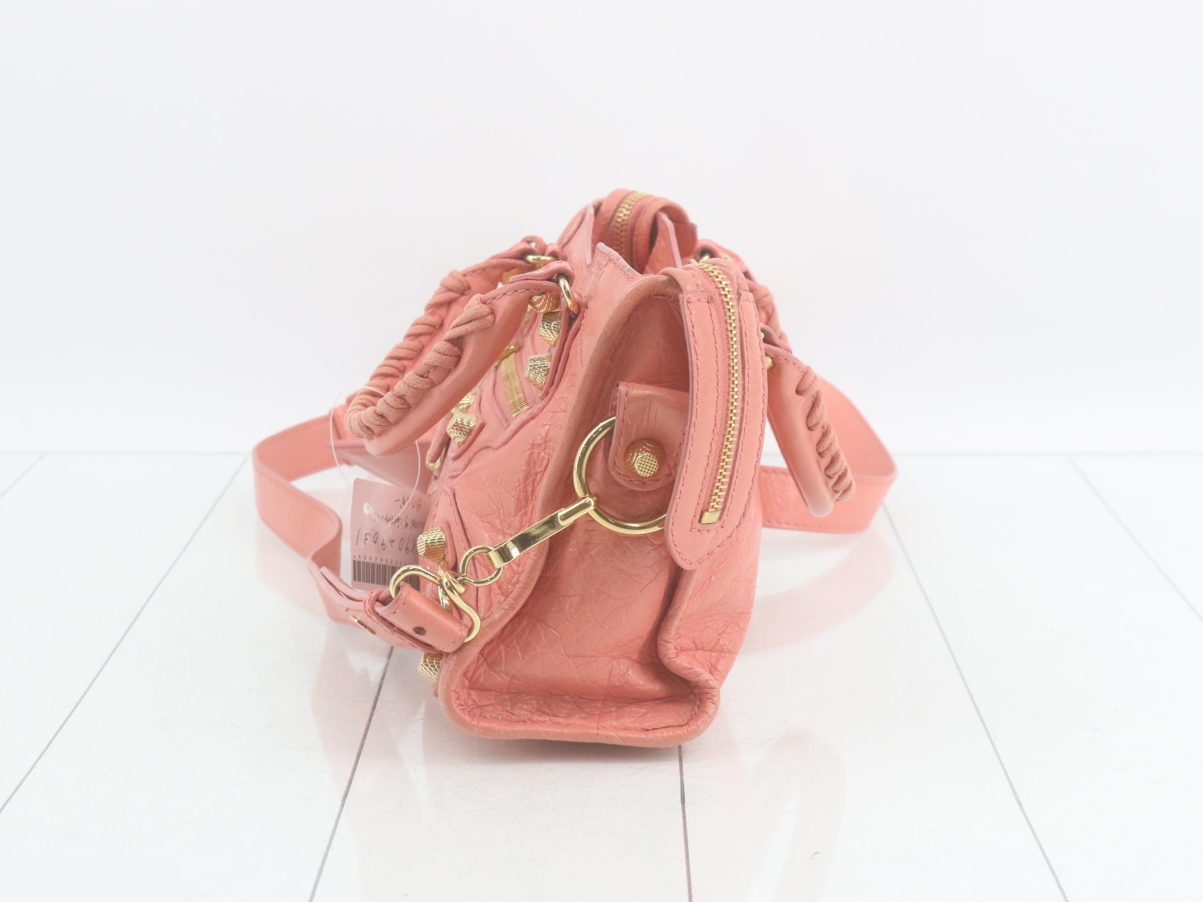 The Giant City Handbag, Leather, Pink — view 3