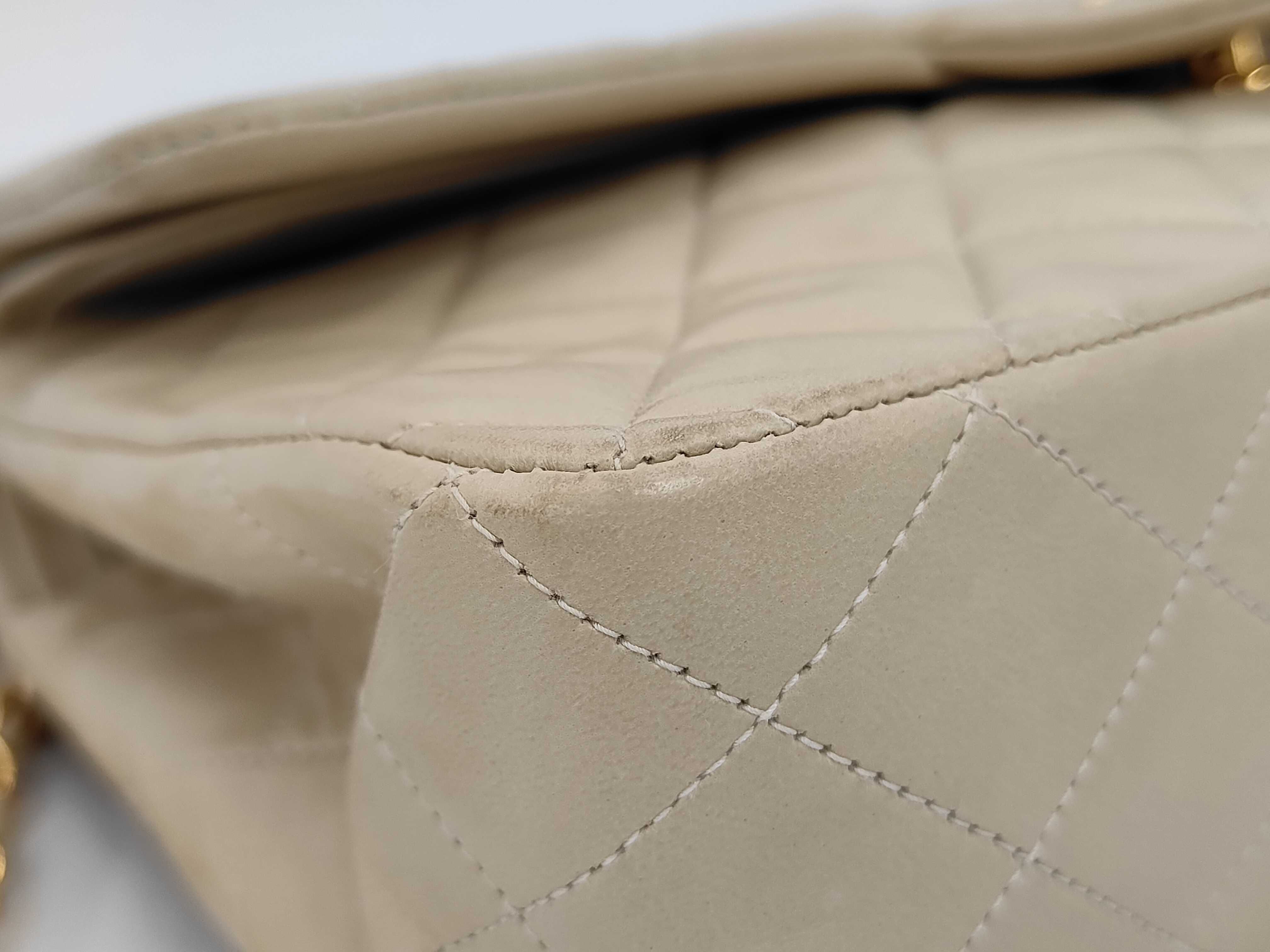 Lambskin Matelassé 25 Double Flap Shoulder Bag (Serial No. 2, Beige, Gold Hardware) — view 5