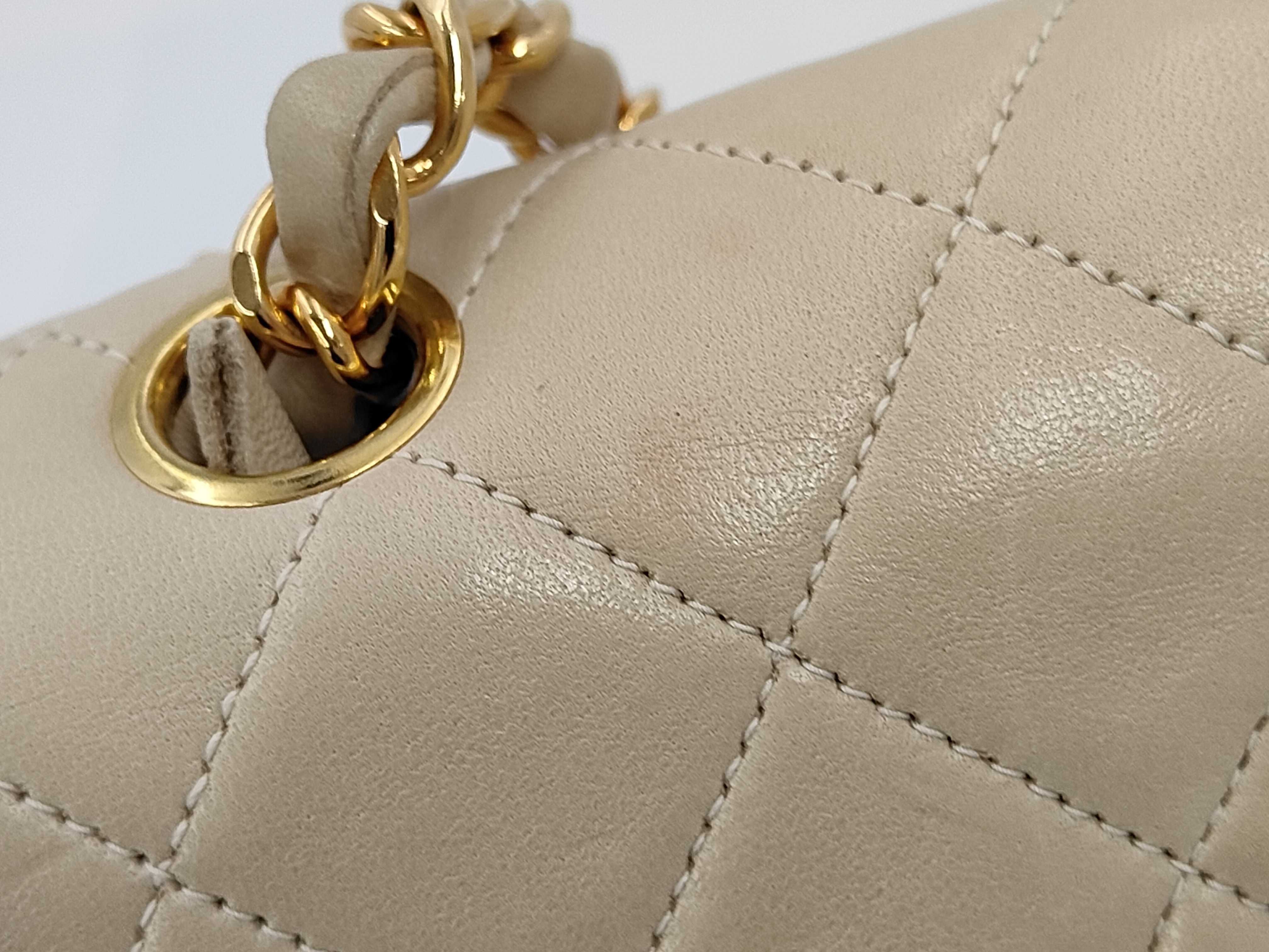 Lambskin Matelassé 25 Double Flap Shoulder Bag (Serial No. 2, Beige, Gold Hardware) — view 7