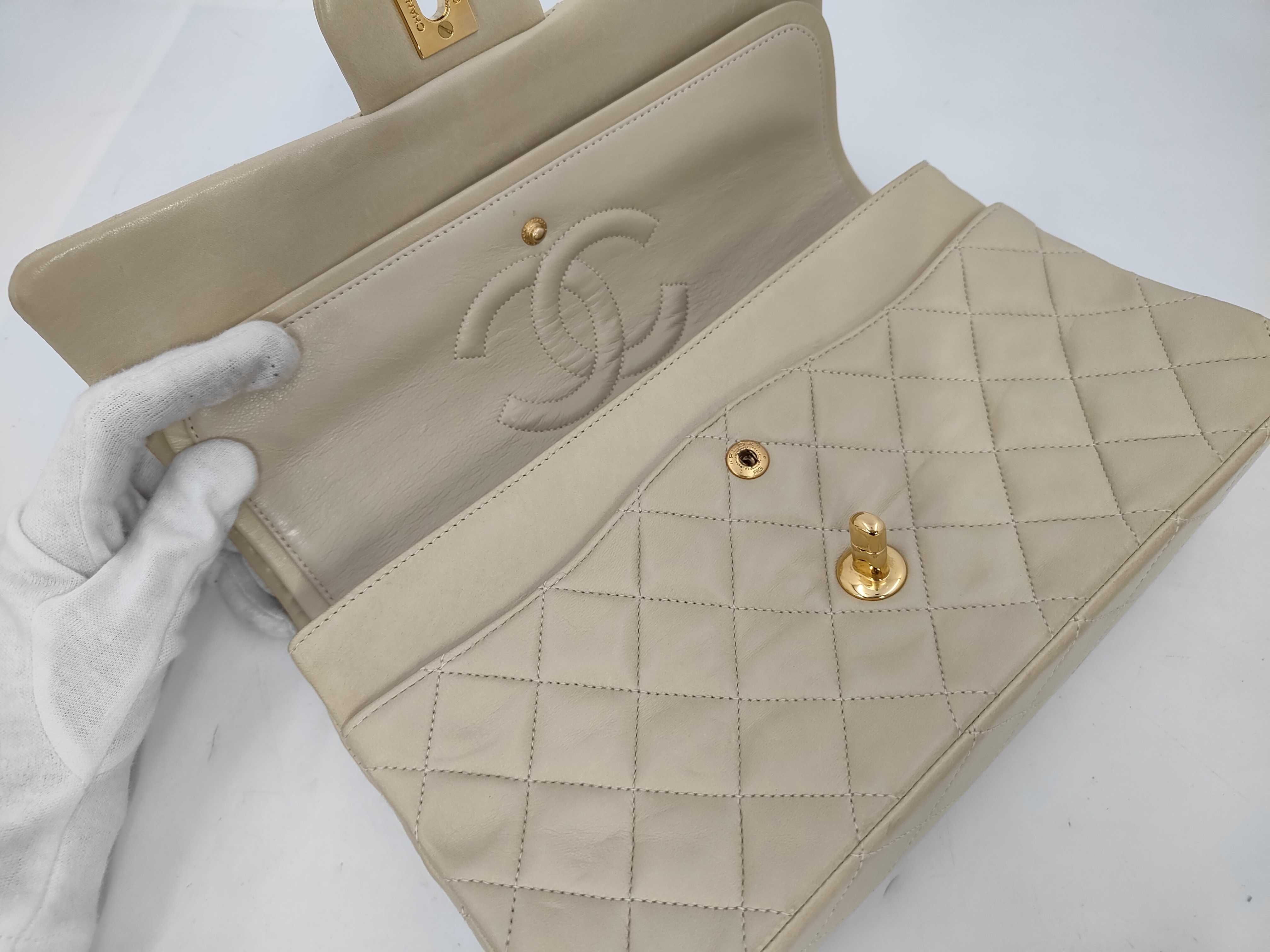 Lambskin Matelassé 25 Double Flap Shoulder Bag (Serial No. 2, Beige, Gold Hardware) — view 8