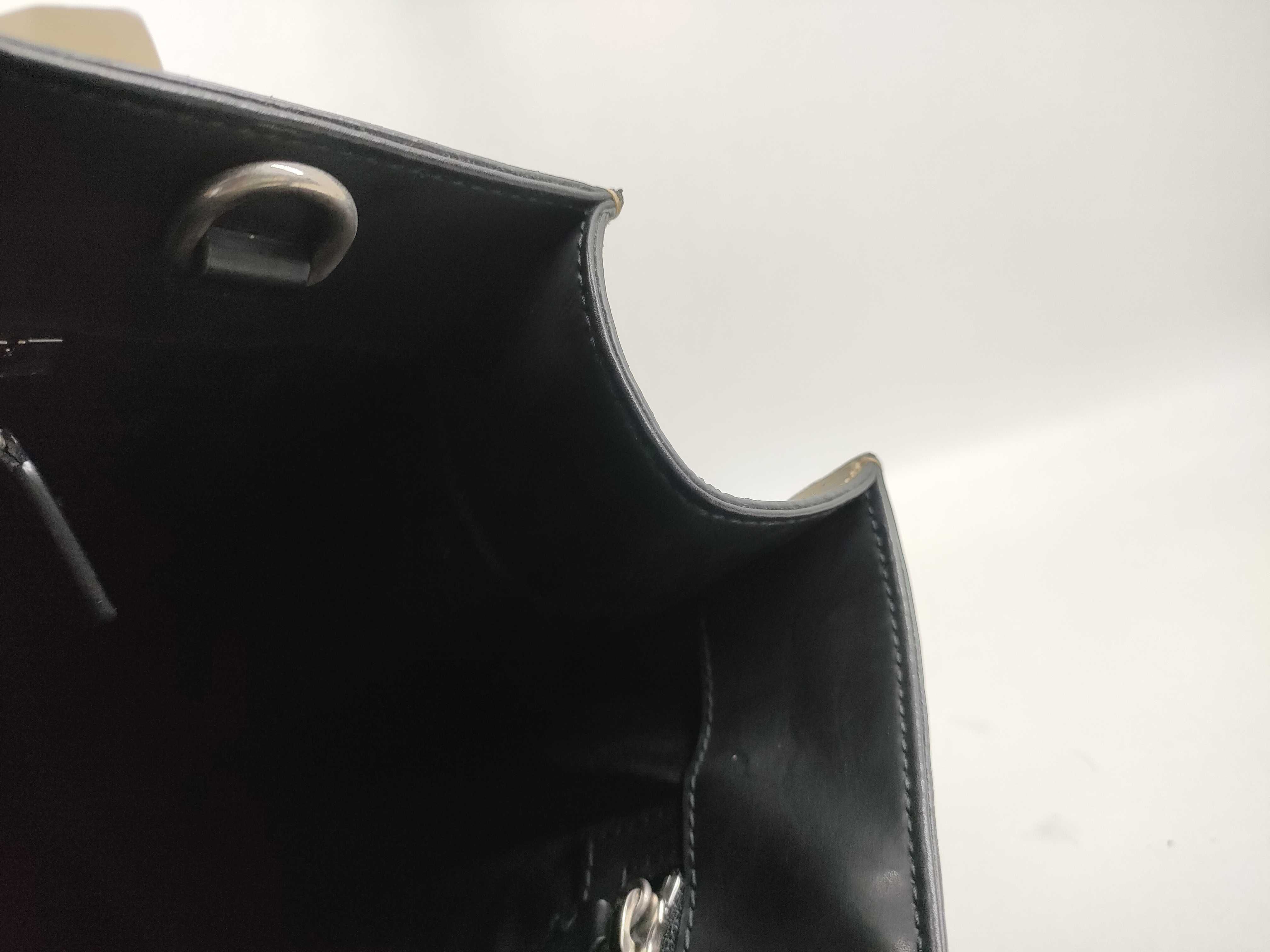 GG Supreme 2-Way Tote Bag 456217 — view 9
