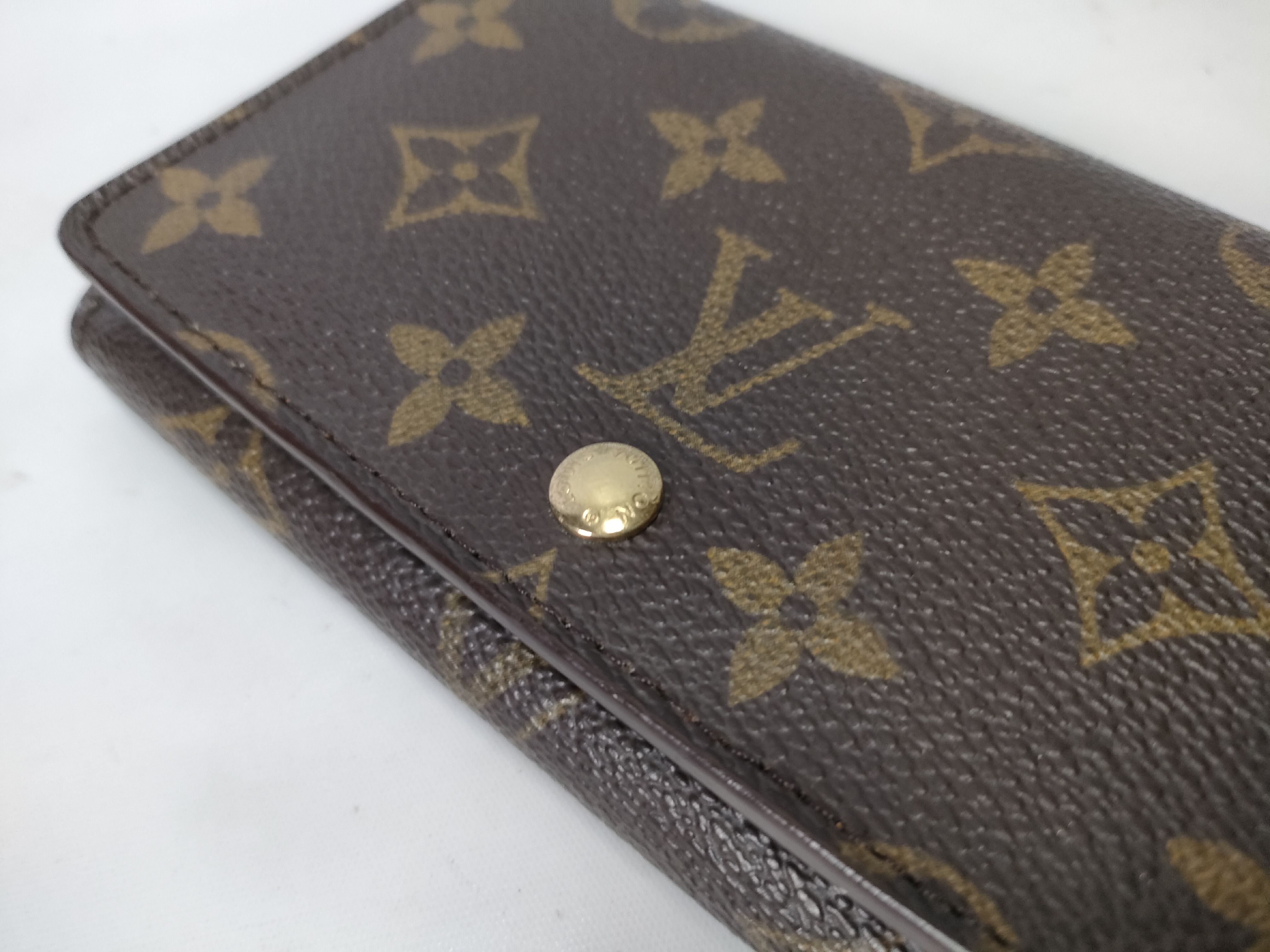 Monogram Vuitton Monnaie Bietrezor Wallet — view 7