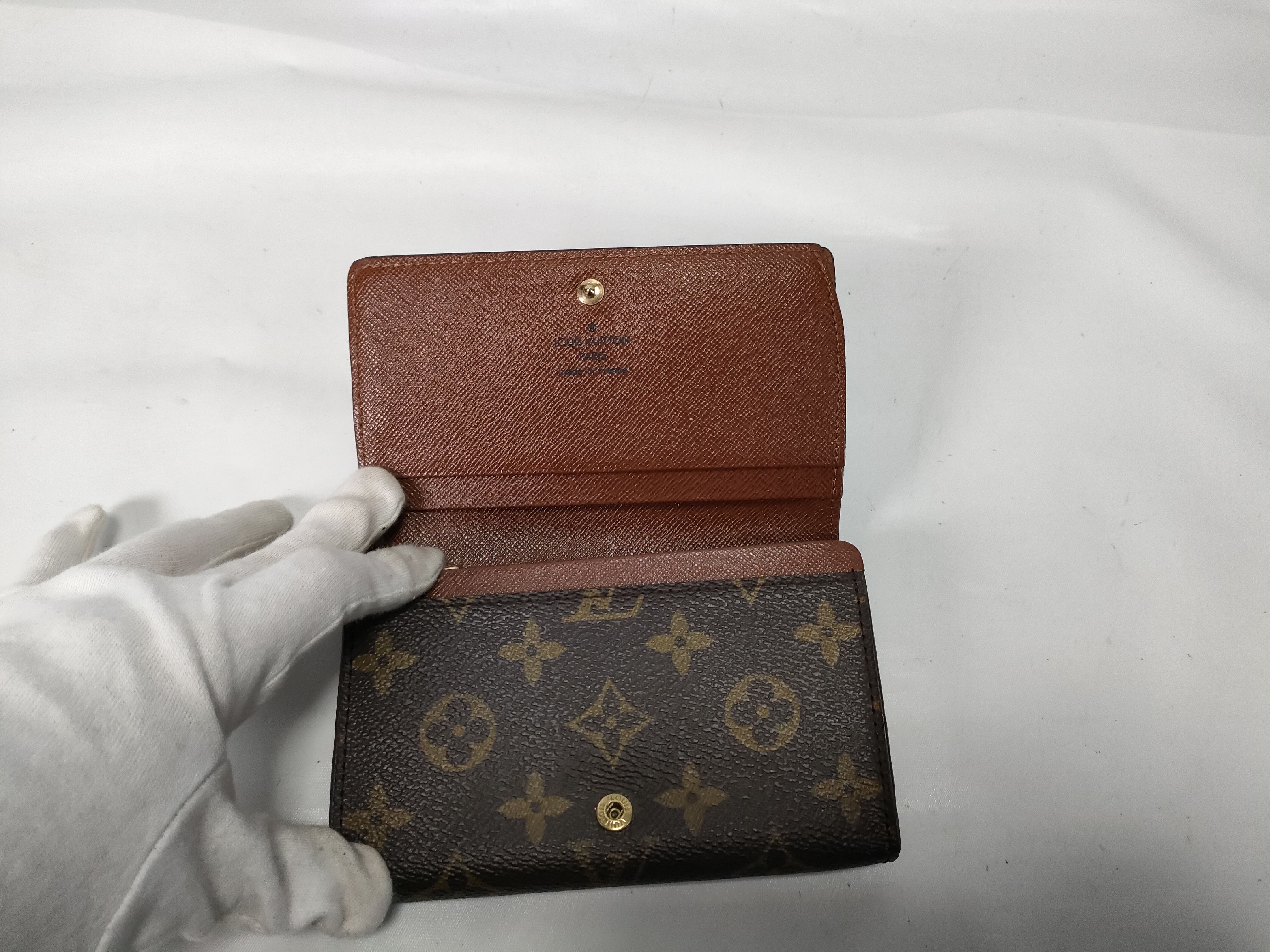 Monogram Vuitton Monnaie Bietrezor Wallet — view 8