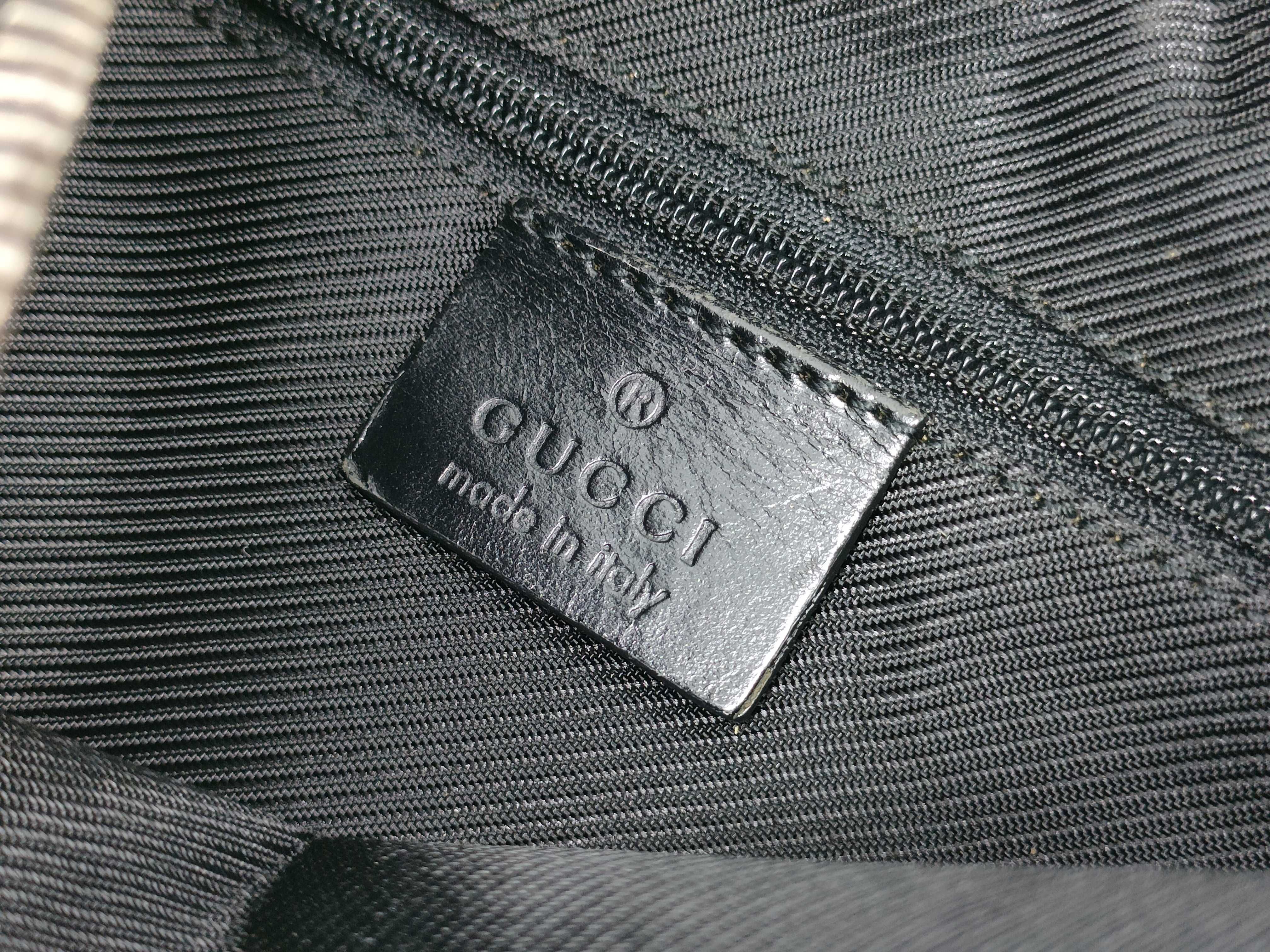 GG Canvas Shoulder Bag, Black, 001.3814 — view 12