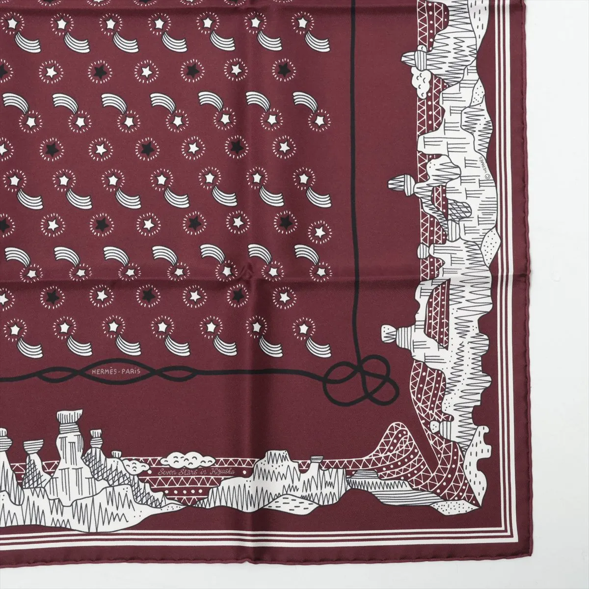 Carre 55 Les Canyons Etoiles From the Canyons to the Stars Scarf Silk Bordeaux — view 4