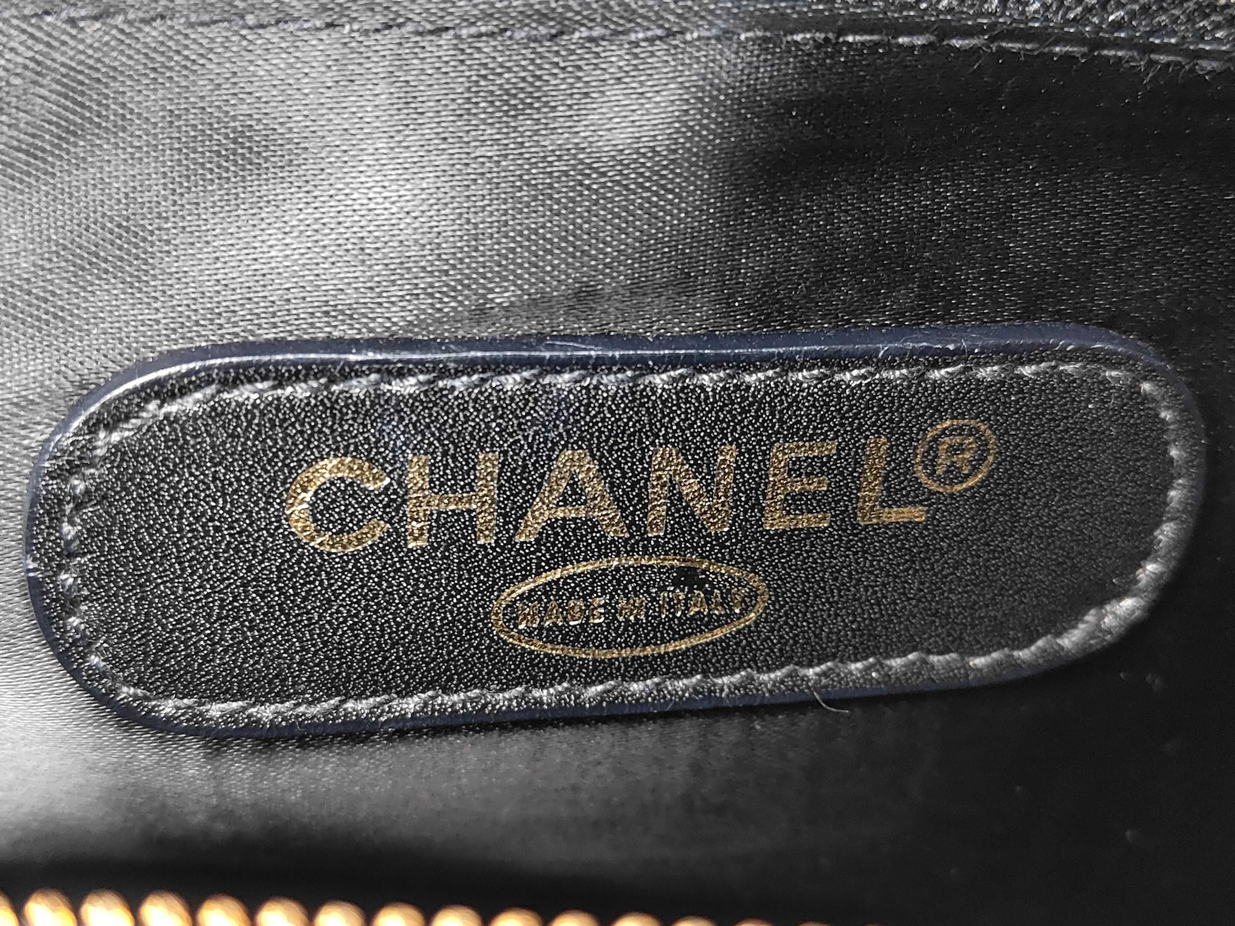 handbag, caviar leather handbag — view 11
