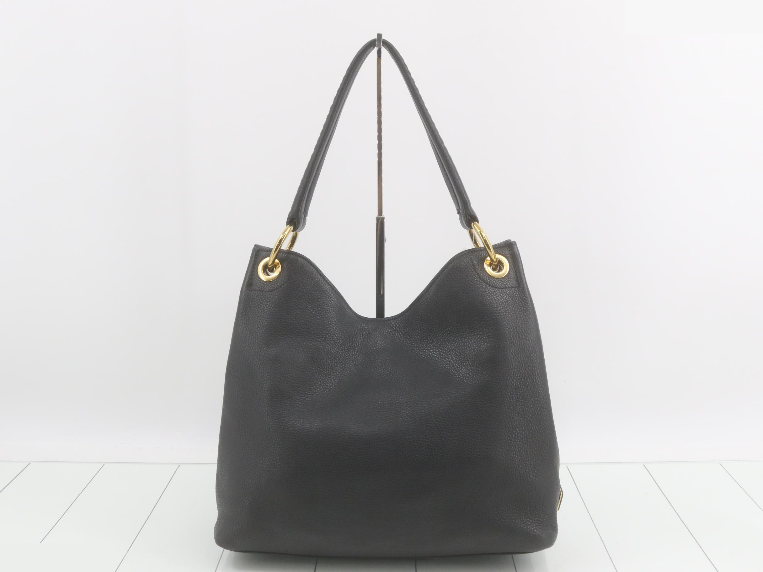 Other lines: Bags and shoulder bags — view 2