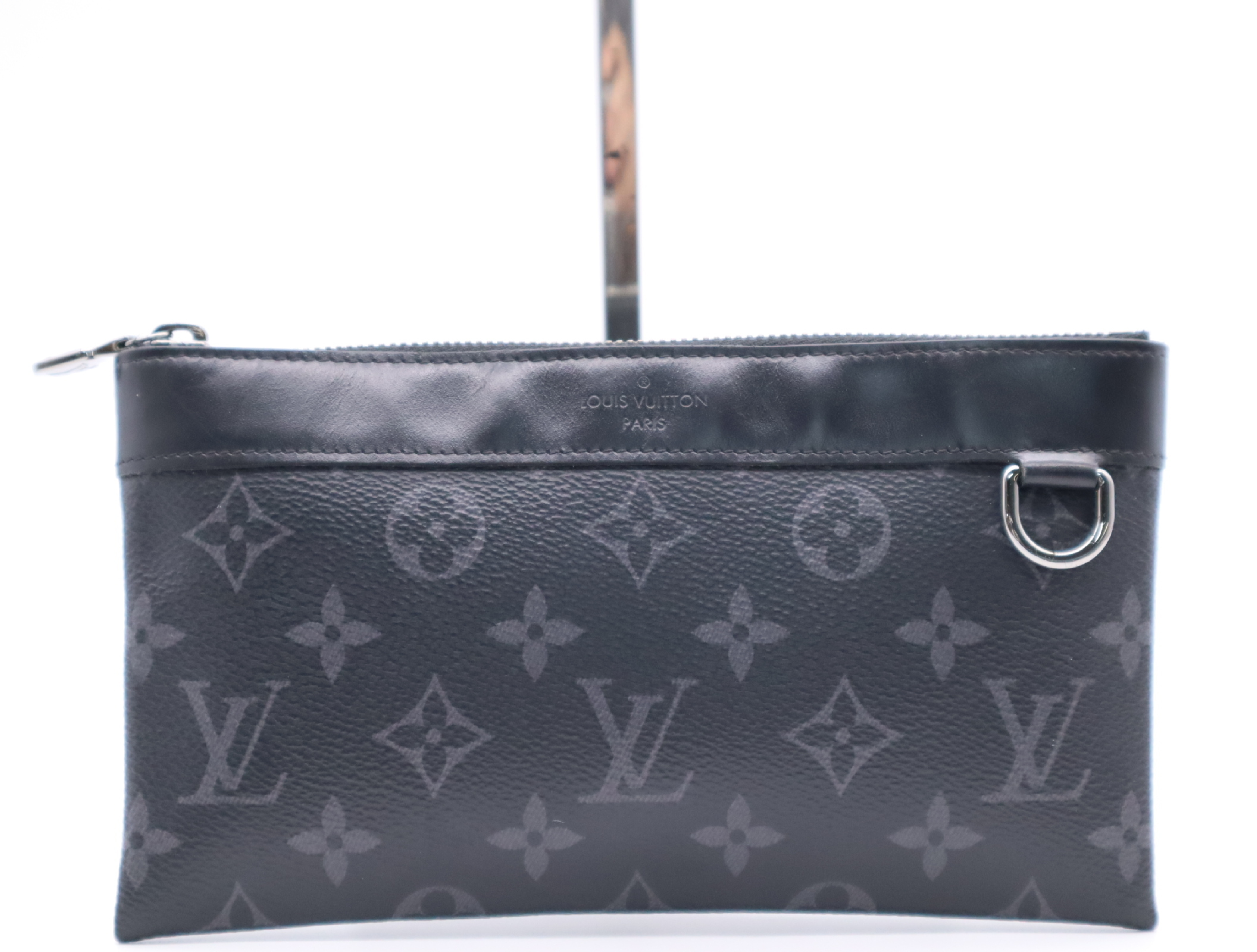 M44323 Monogram Eclipse Pochette Discovery PM Pouch