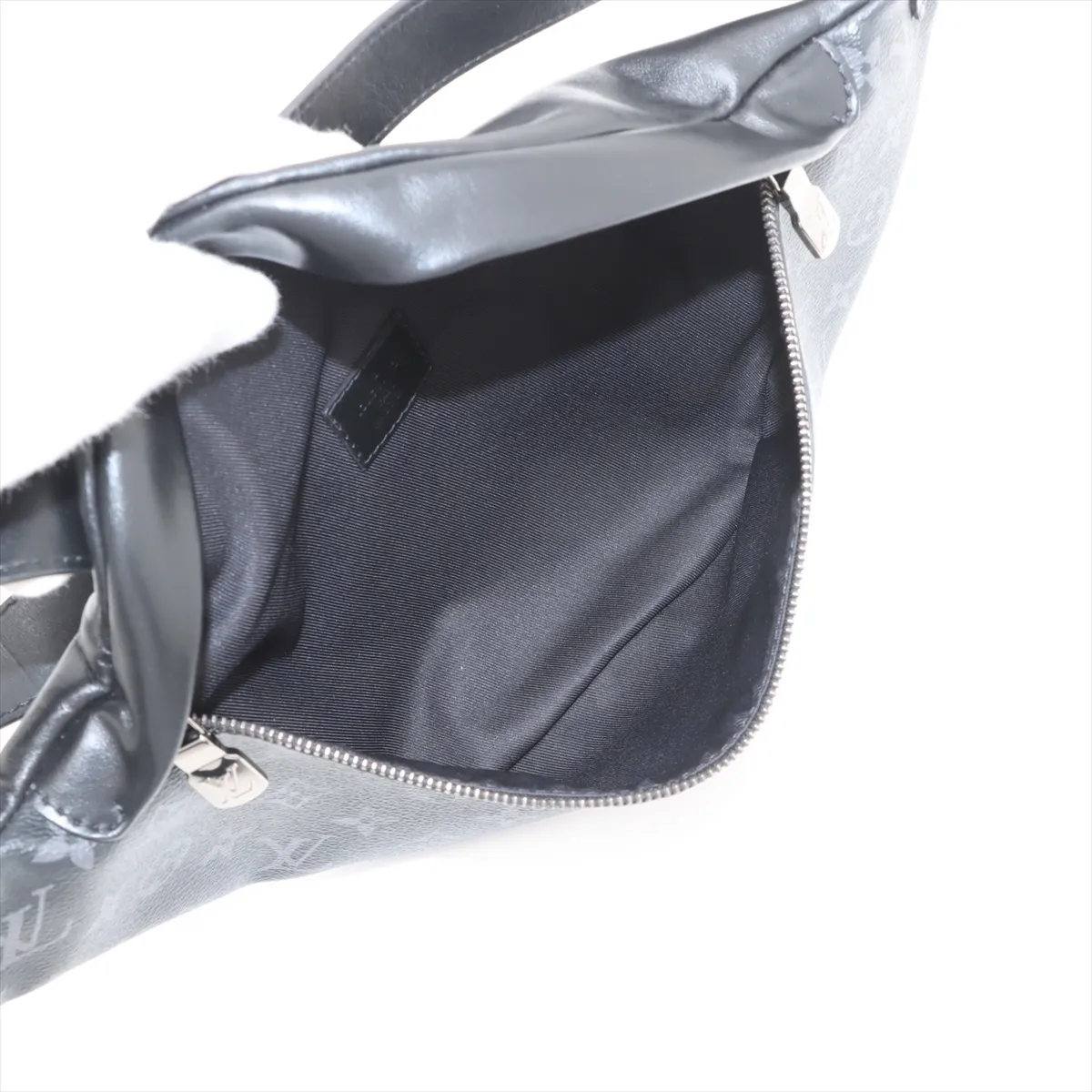 Monogram Eclipse Discovery Bum Bag M44336 CA1199 Black RFID Reactive — view 3