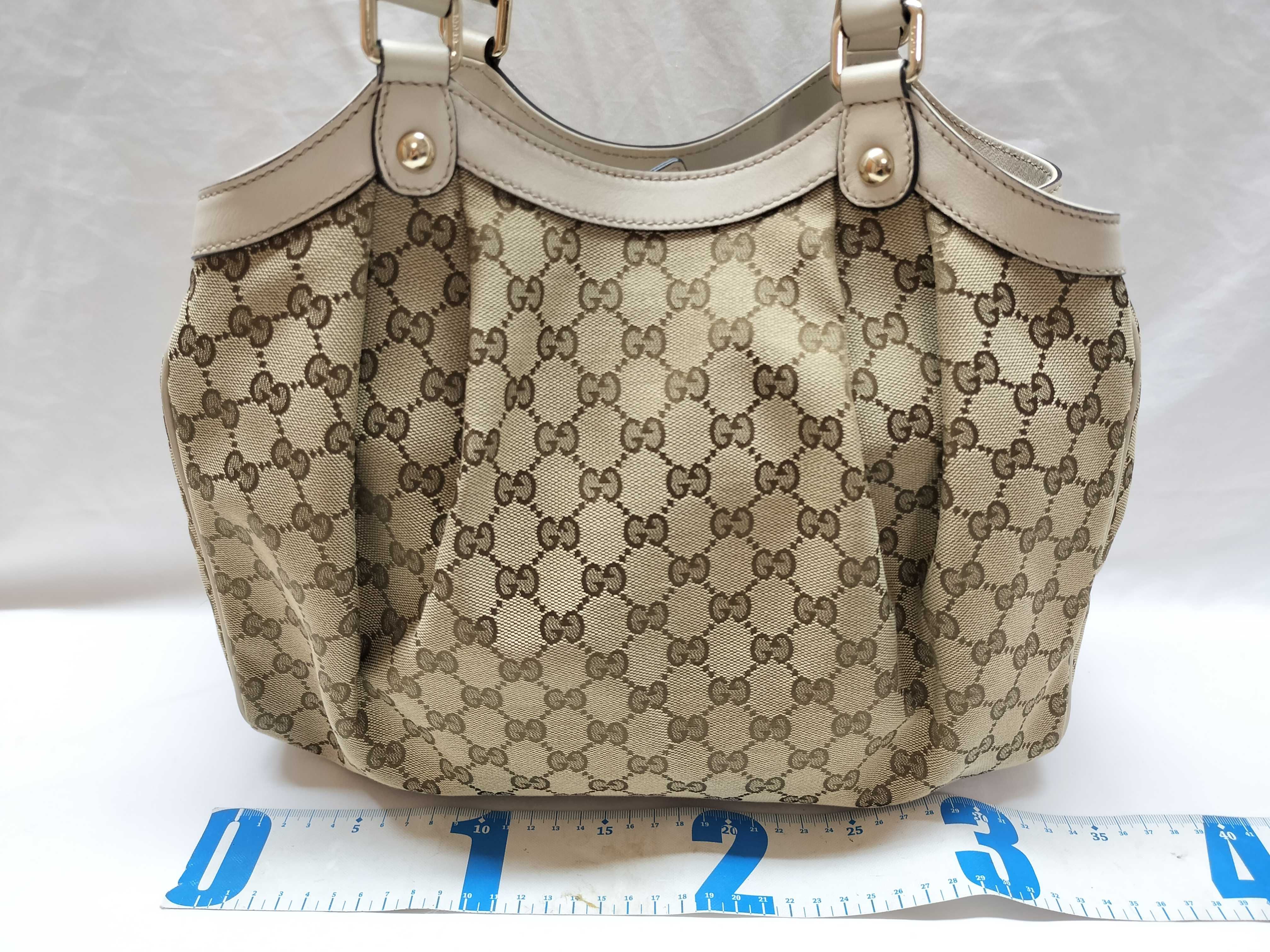 GG Canvas Shoulder Bag — view 2