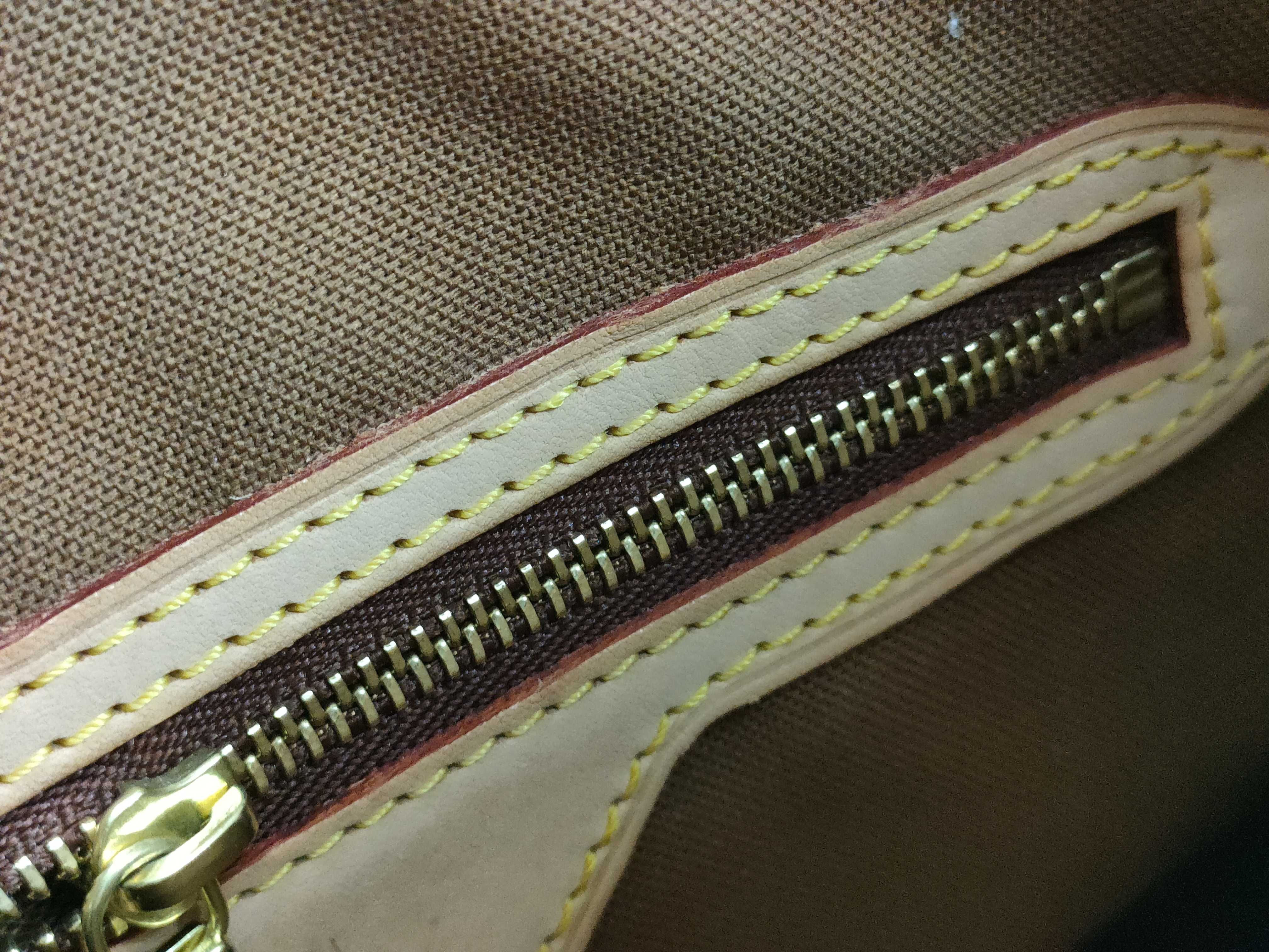 Monogram Batignolles Vertical M51153 Handbag — view 11