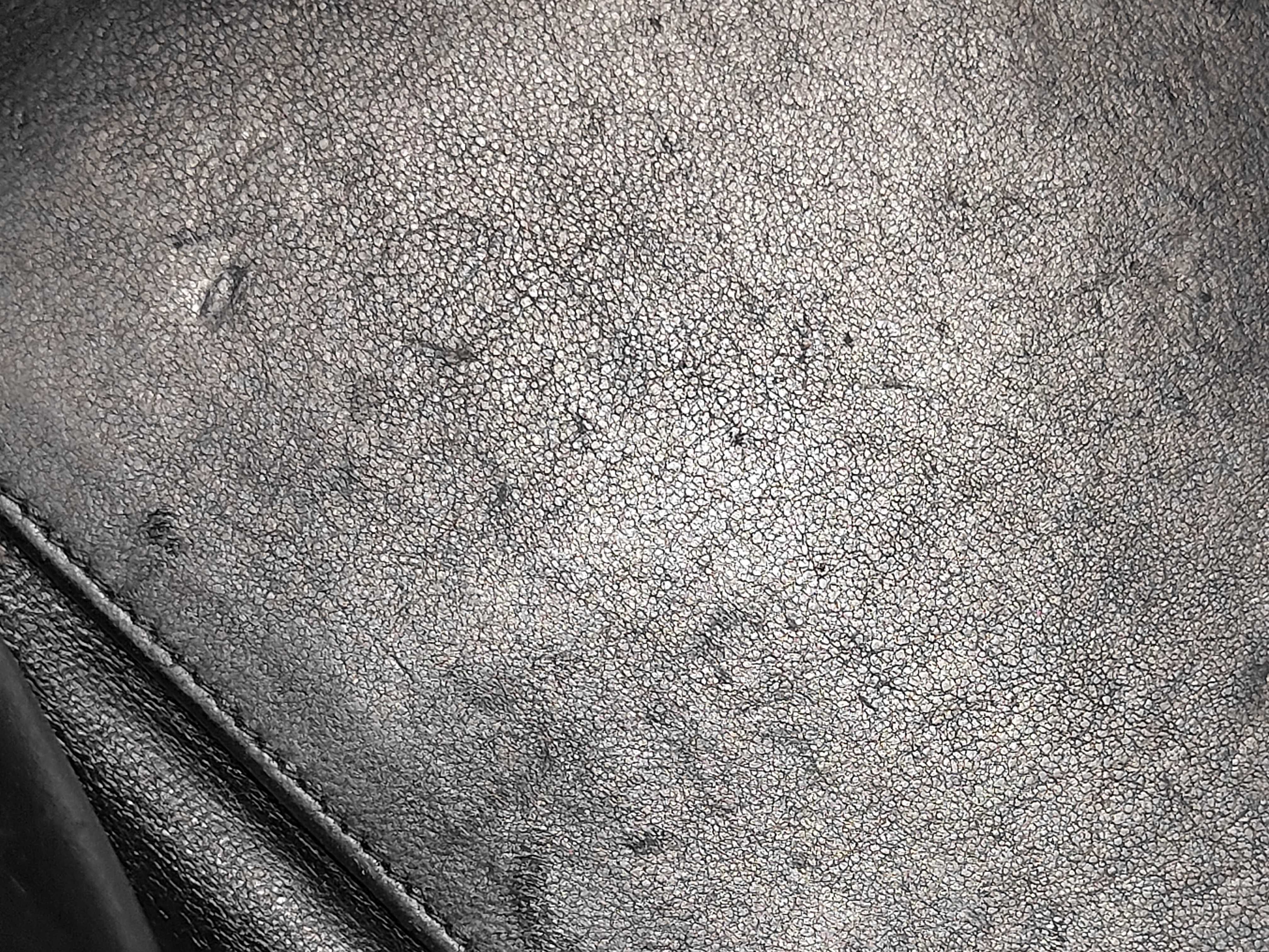 Matelassé Enamel Chain Tote Bag — view 14