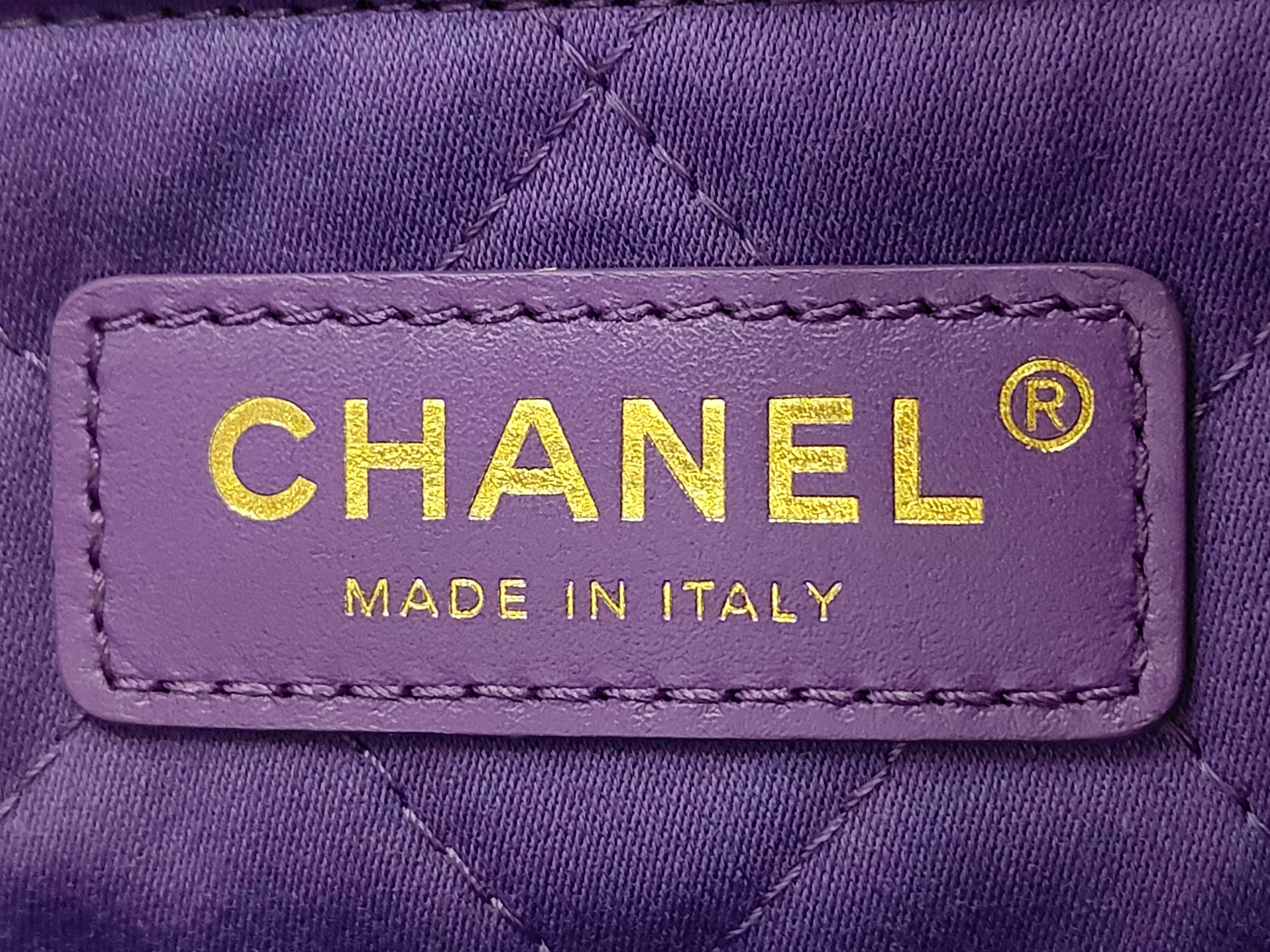 22 Small Shiny Calfskin Purple Gold Hardware Shoulder Bag K3G7H4X9 — view 9