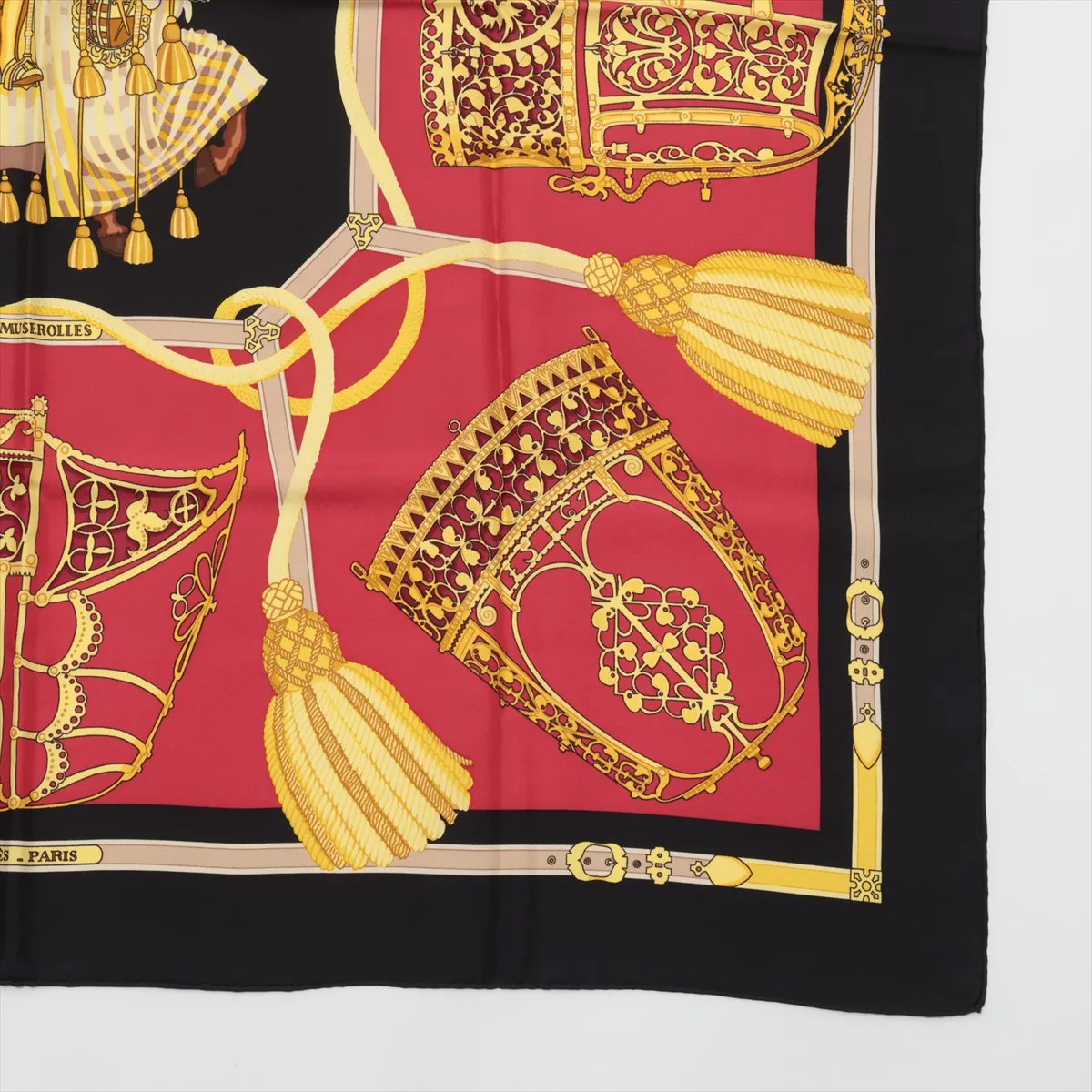 Carre 90 LES MUSEROLLES scarf, silk, black, with nose strap, some wear, — view 4