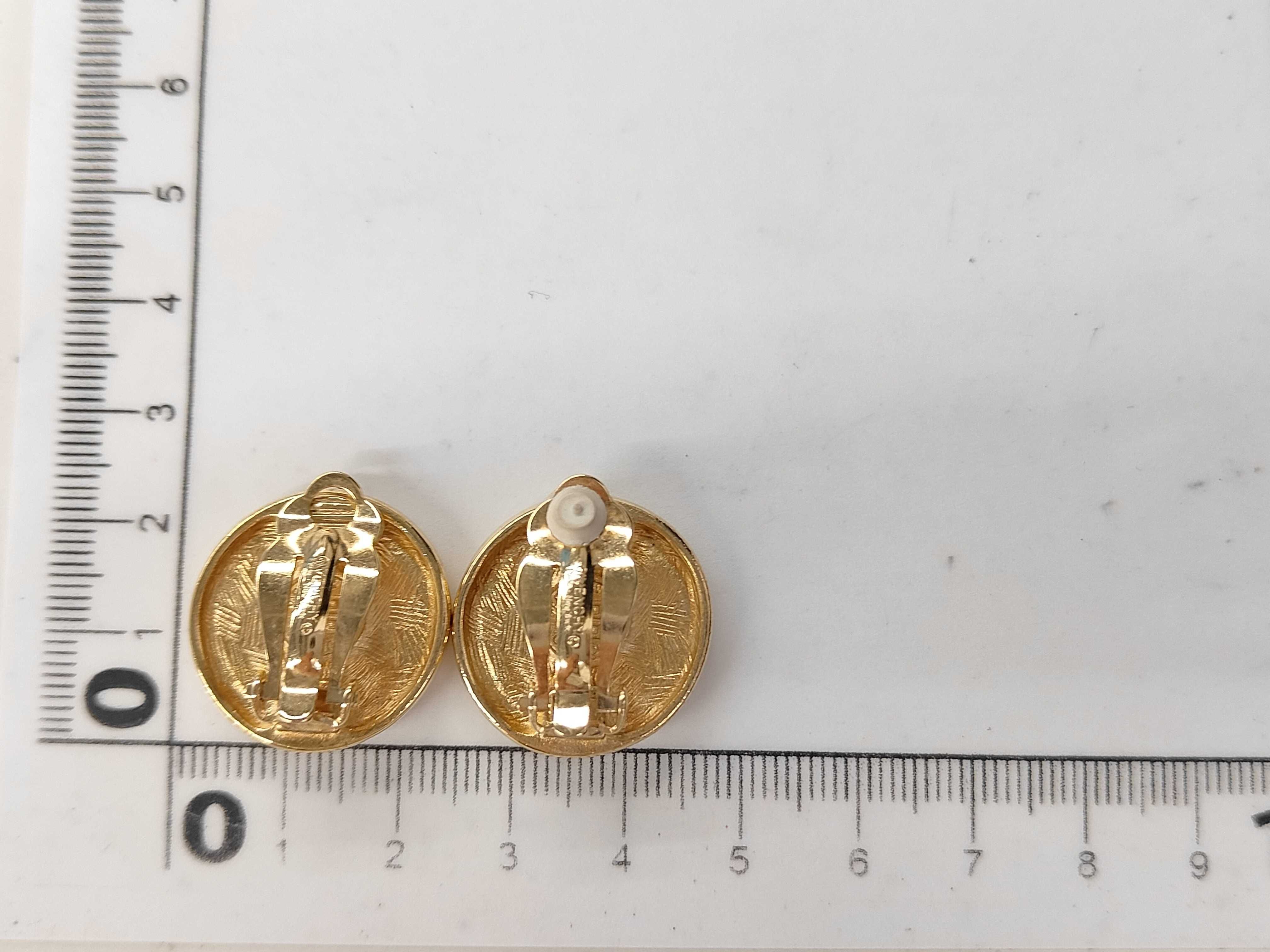earrings — view 6