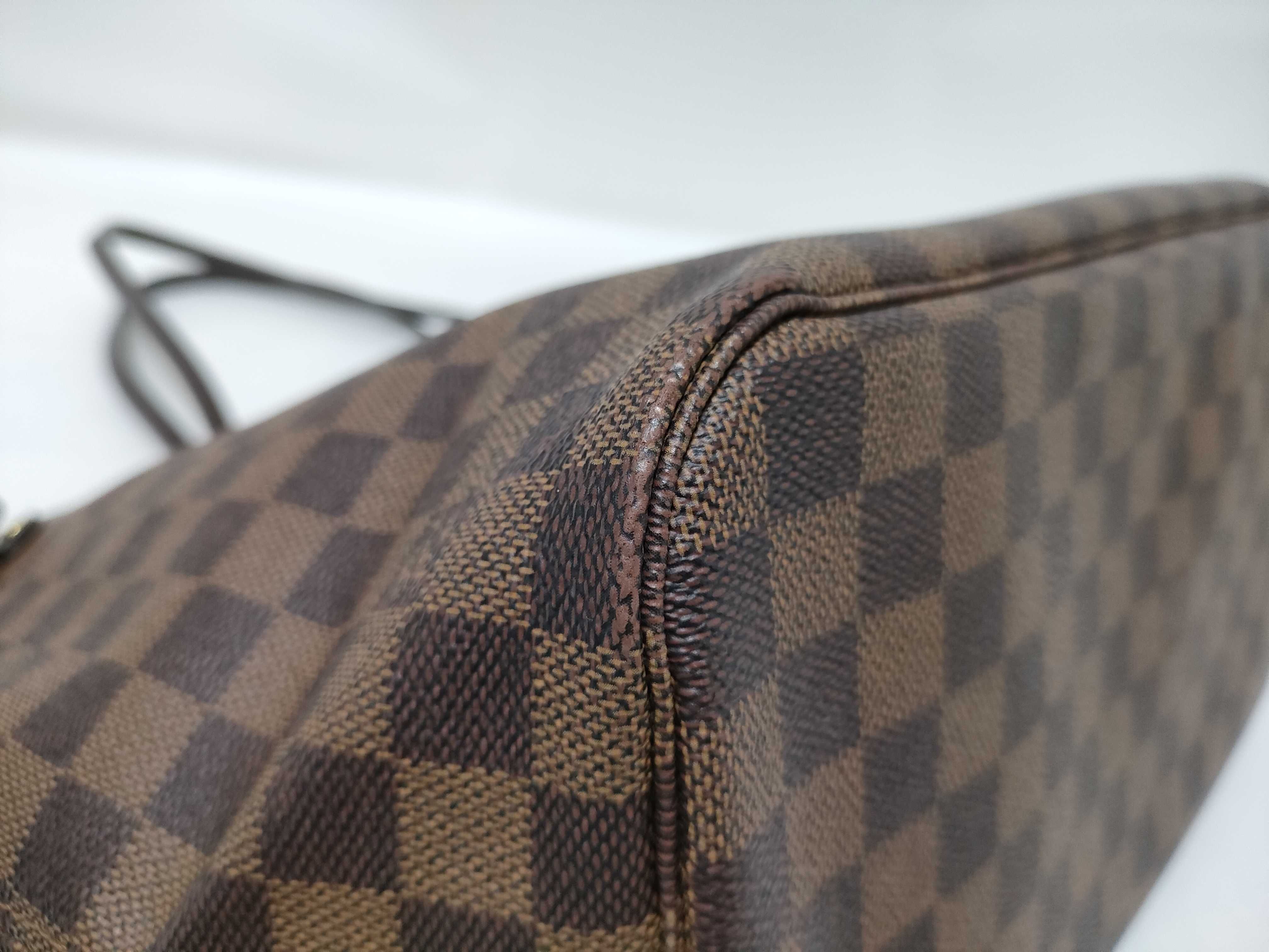 Damier Bag, Louis Vuitton Damier Neverfull MM (Old Model) Tote Bag — view 6