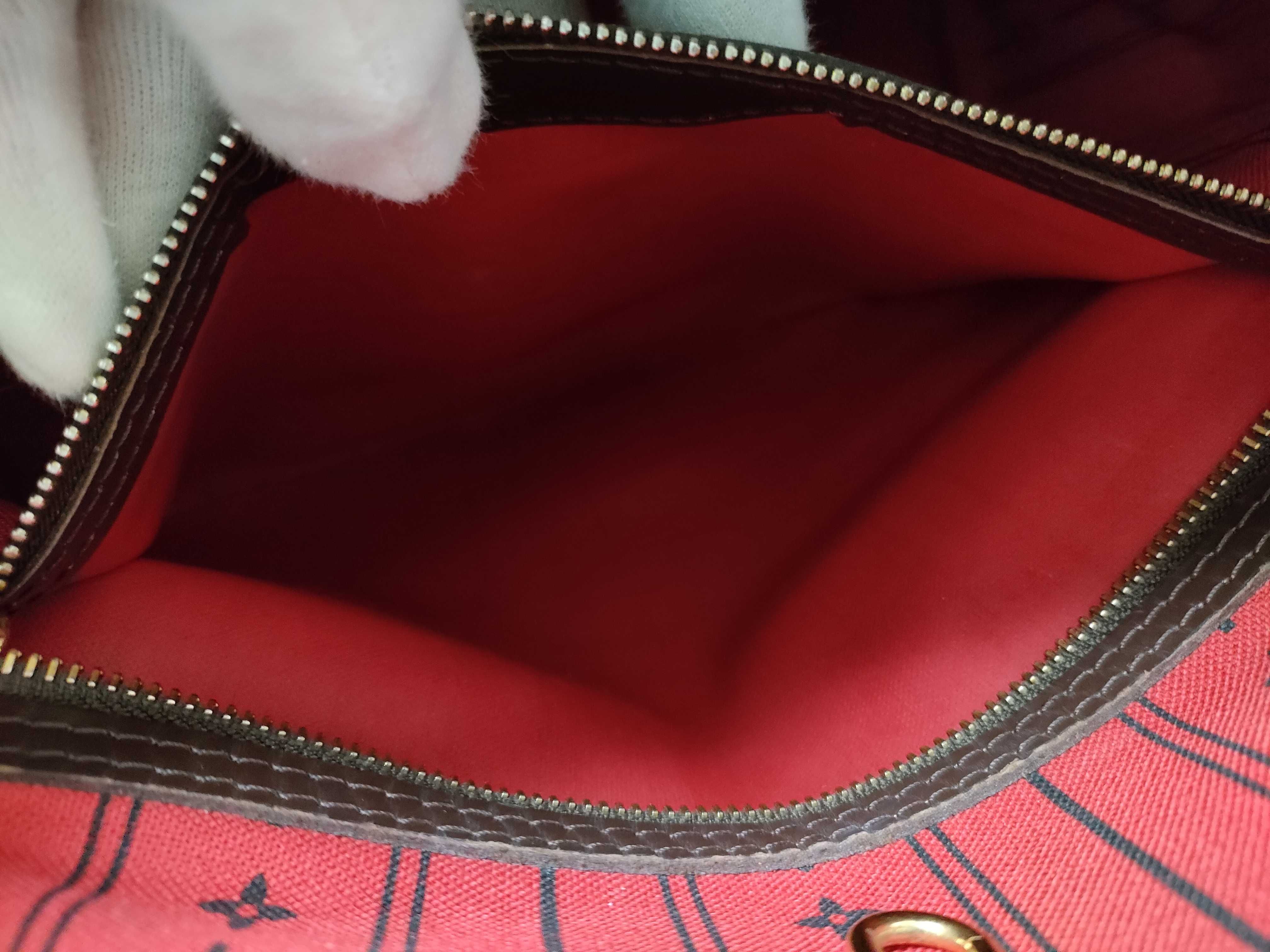 Damier Bag, Louis Vuitton Damier Neverfull MM (Old Model) Tote Bag — view 10