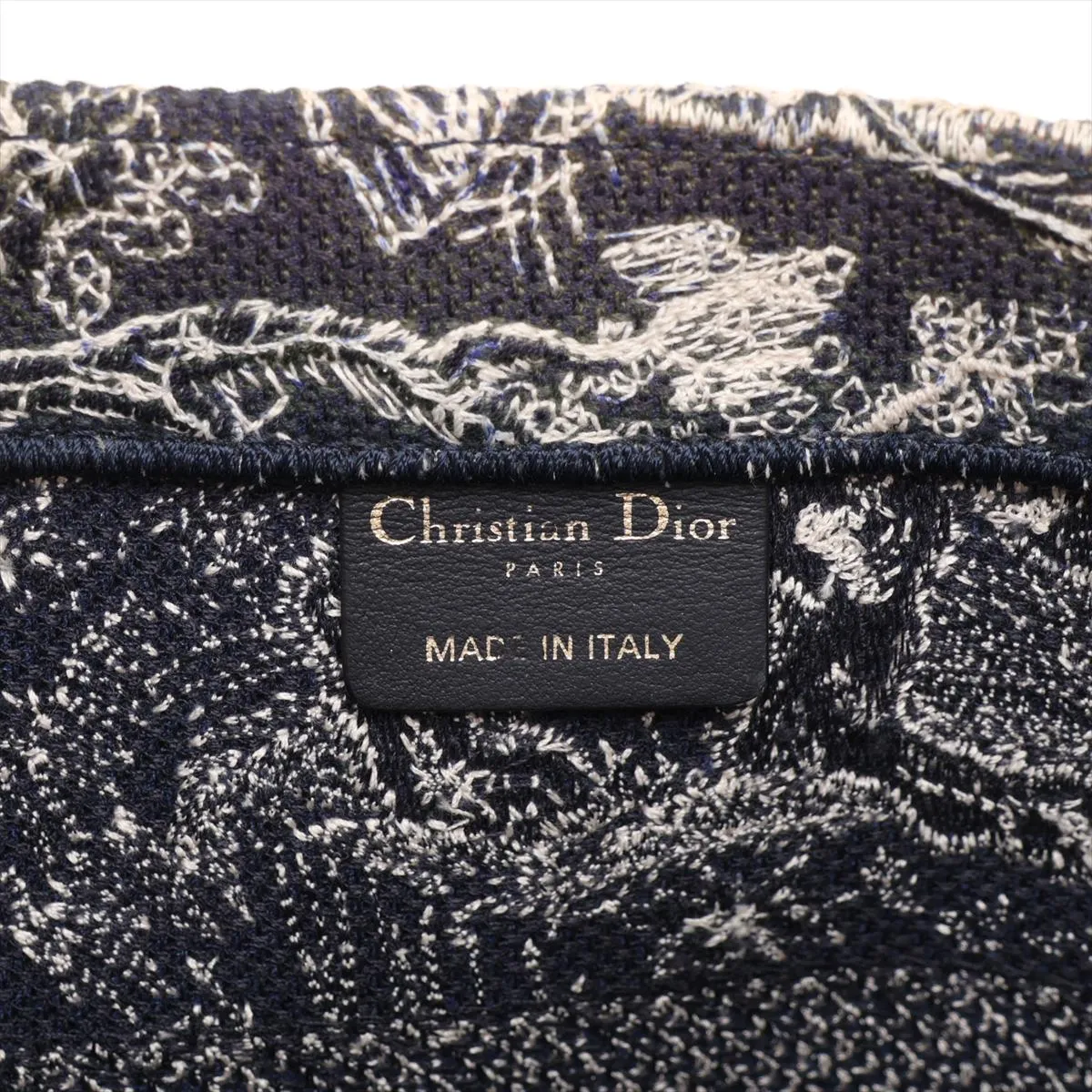 Toile de Jouy Embroidery Book Tote Medium Canvas Tote Bag Navy x Beige — view 8