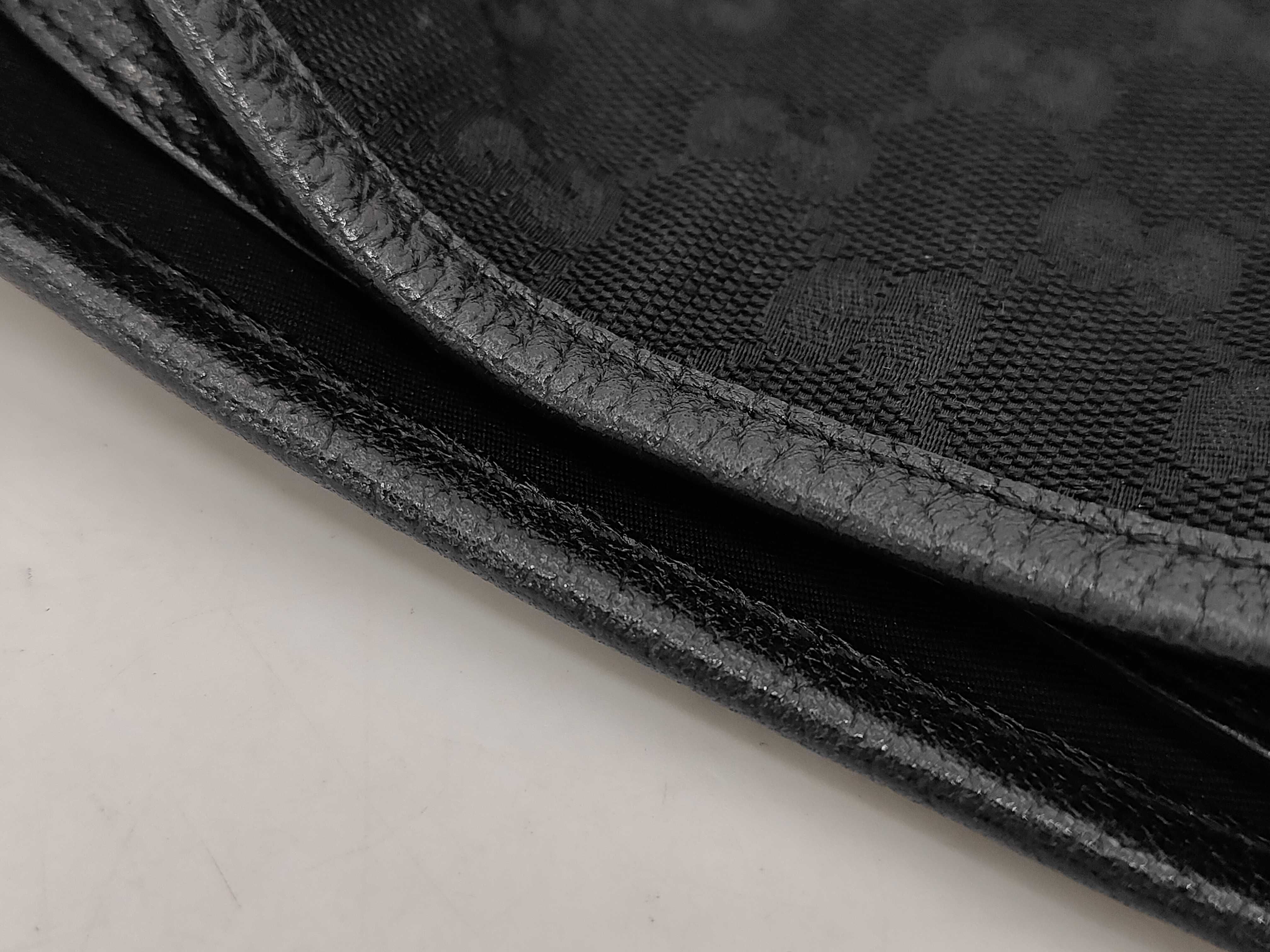 GG Canvas Shoulder Bag 130736 — view 11