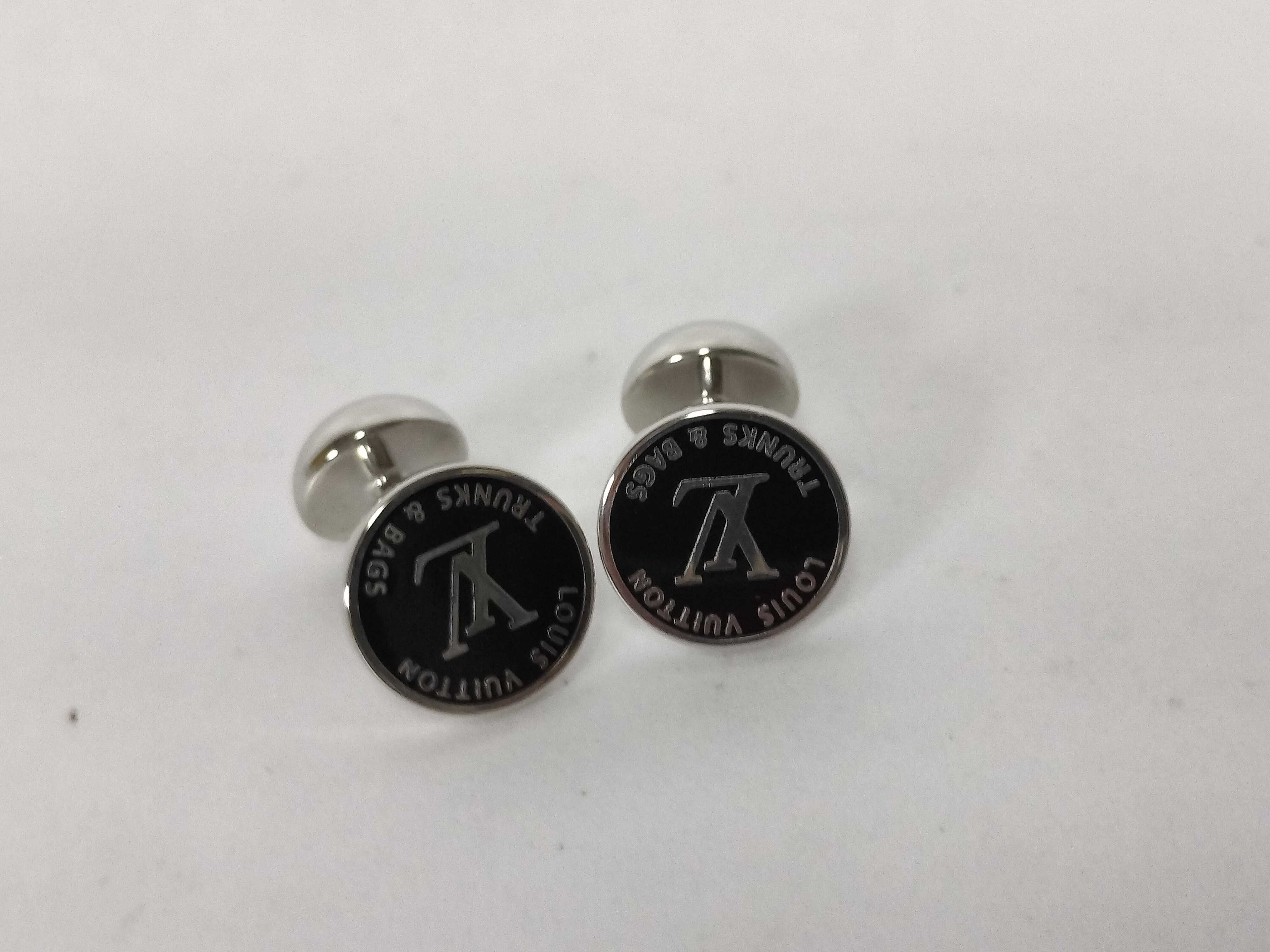 LV Award / M00912 / DP2284 Tie Clip & Cufflinks — view 5