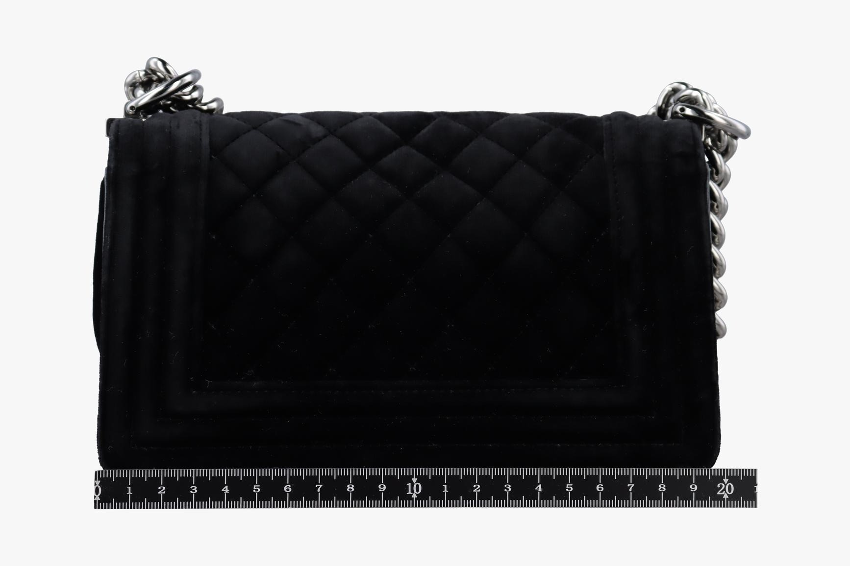 Boy Chanel Velour Black — view 2