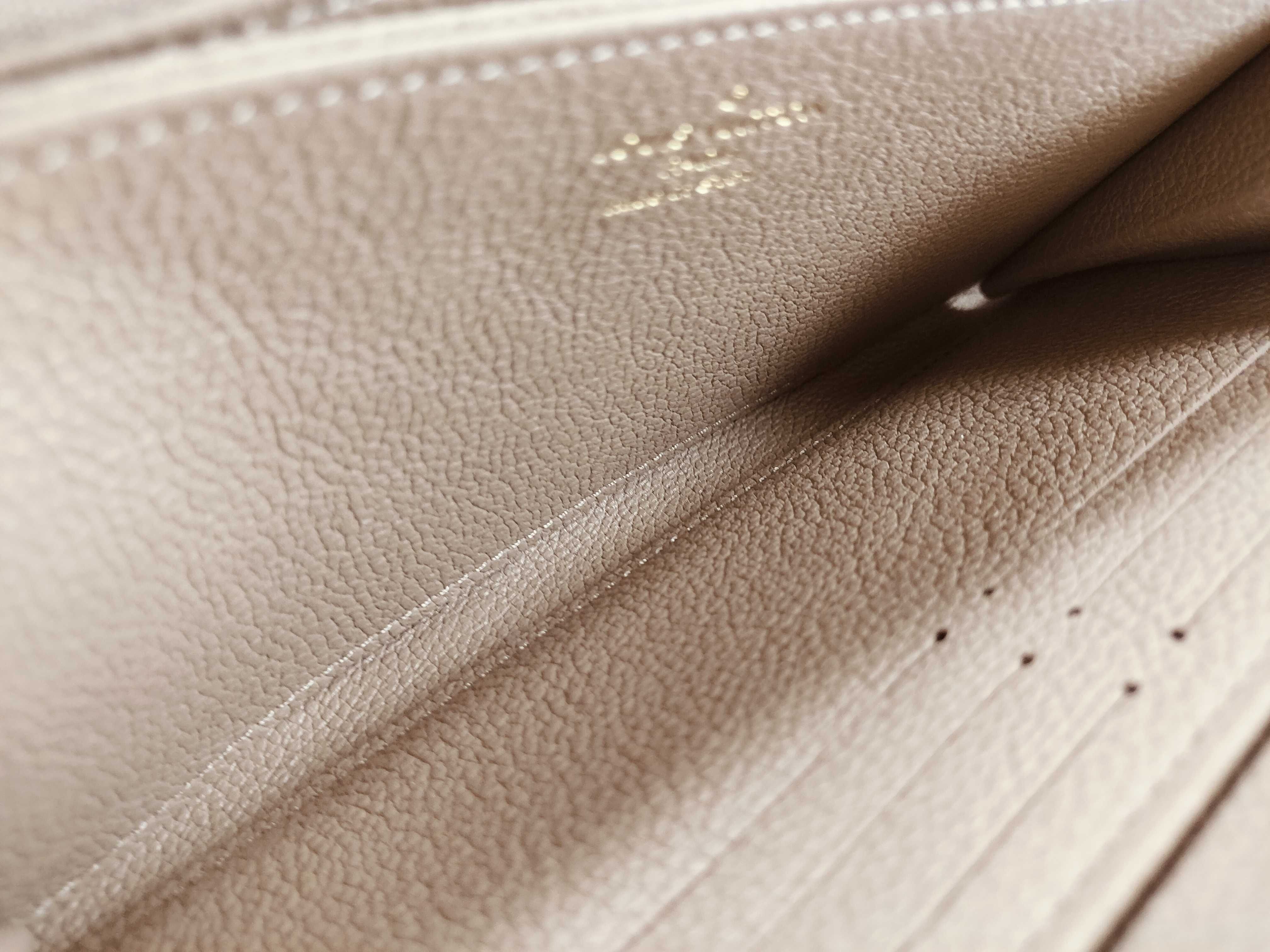 Monogram Empreinte Louis Vuitton Empreinte Zippy Wallet Beige — view 10