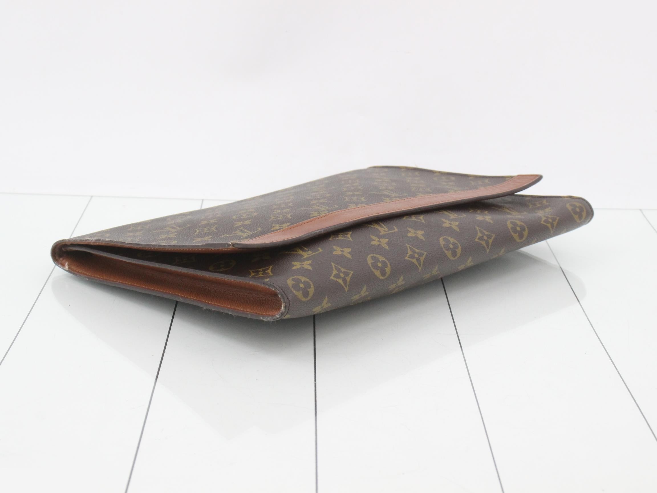 Monogram Case — view 5