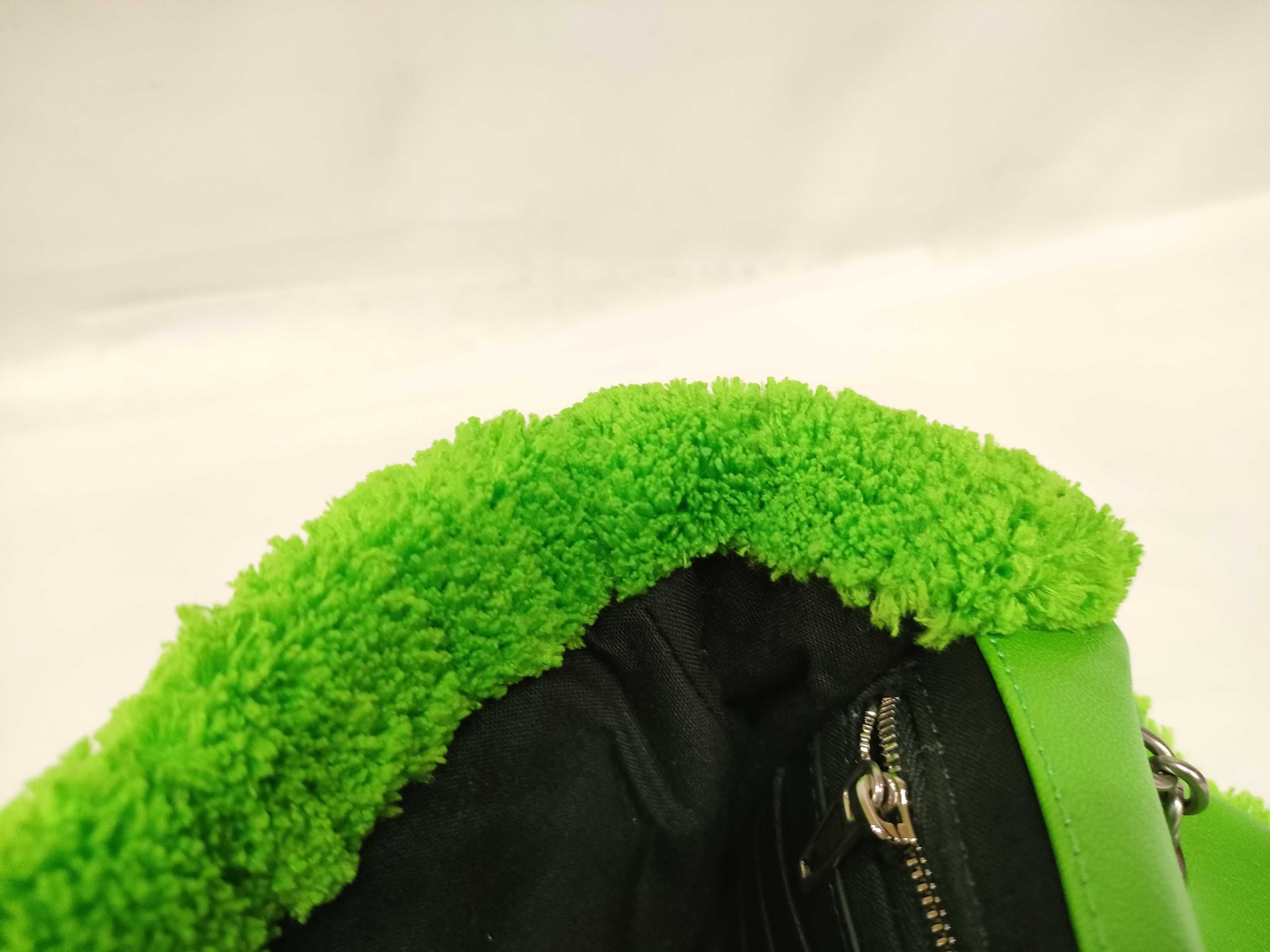 Monaco Pile Chain Shoulder Bag Green 781672 Shoulder Bag — view 12
