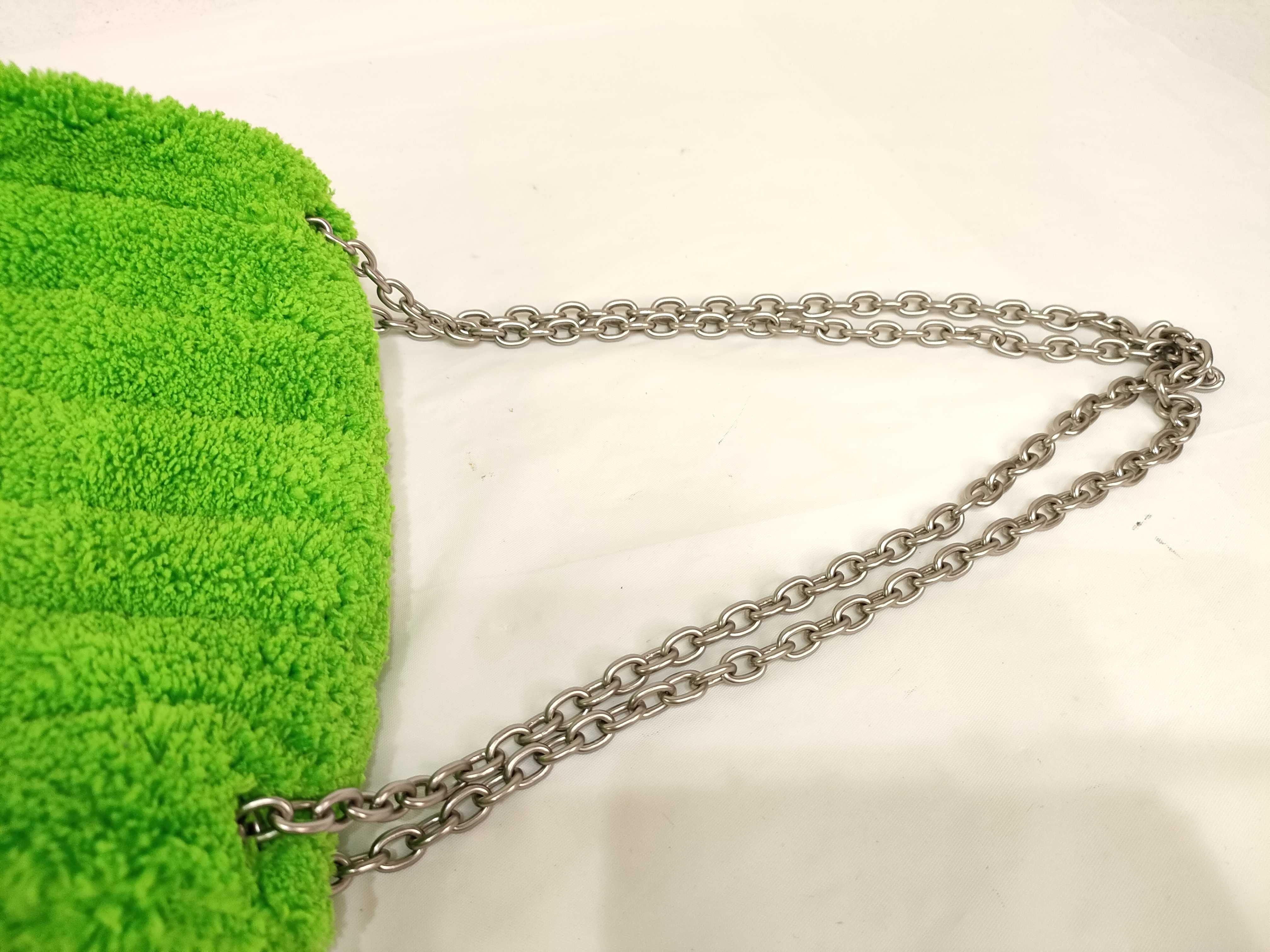 Monaco Pile Chain Shoulder Bag Green 781672 Shoulder Bag — view 3
