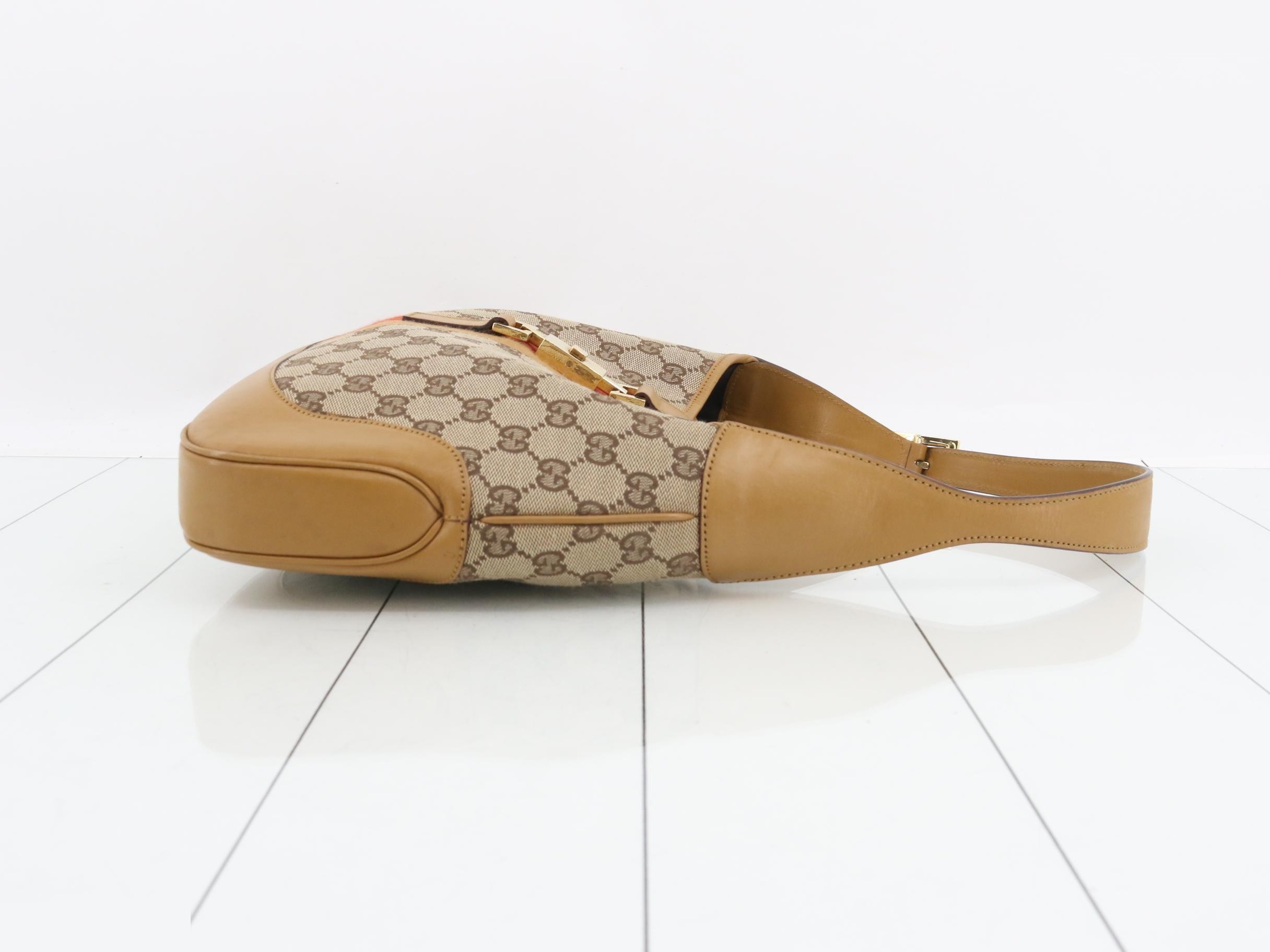 GG Canvas Web Line Jackie Shoulder Bag — view 3
