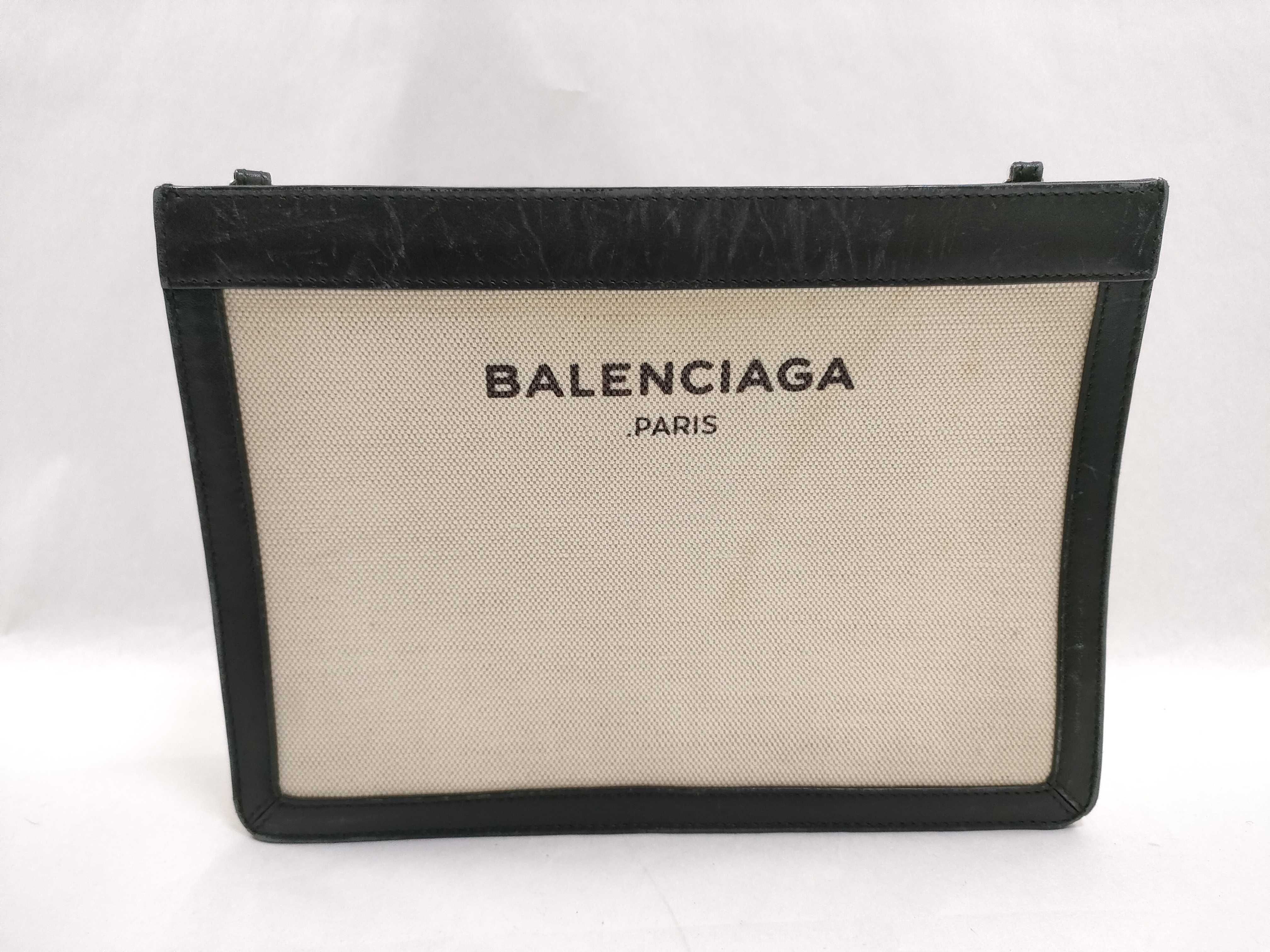 clutch bag